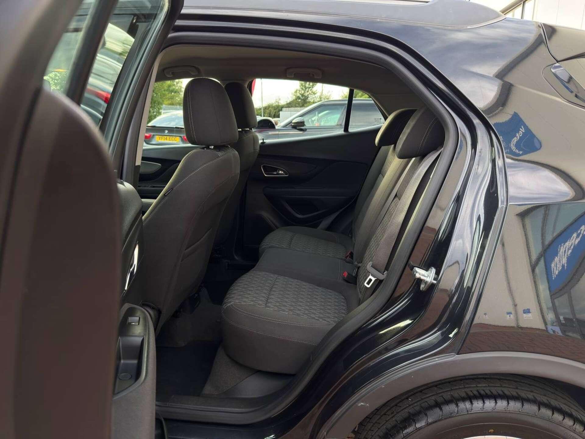 Vauxhall Mokka view 37