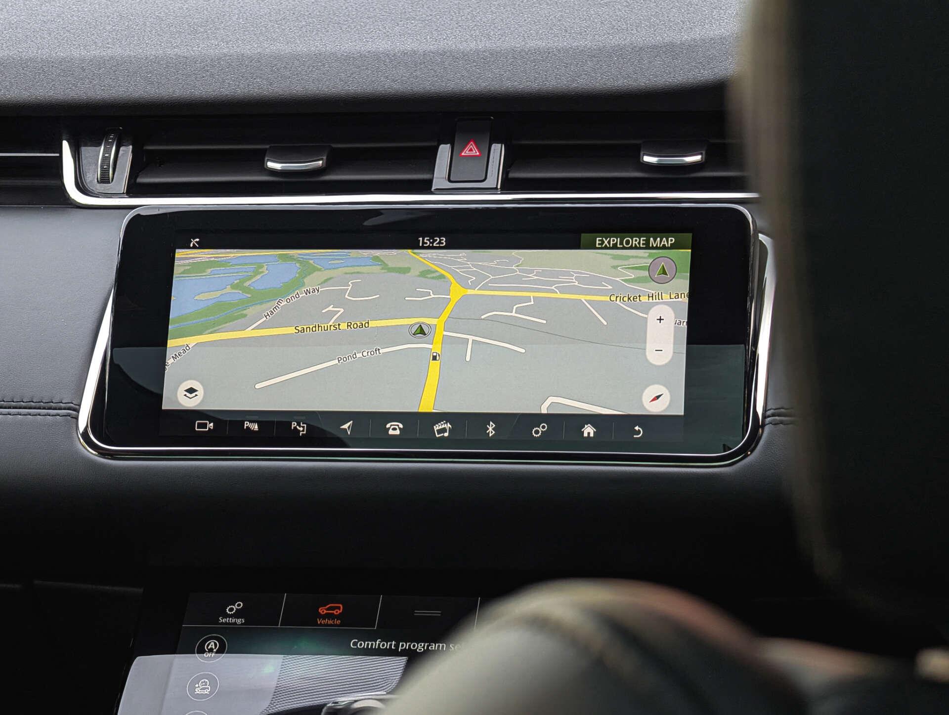 Land Rover Range Rover Evoque view 35