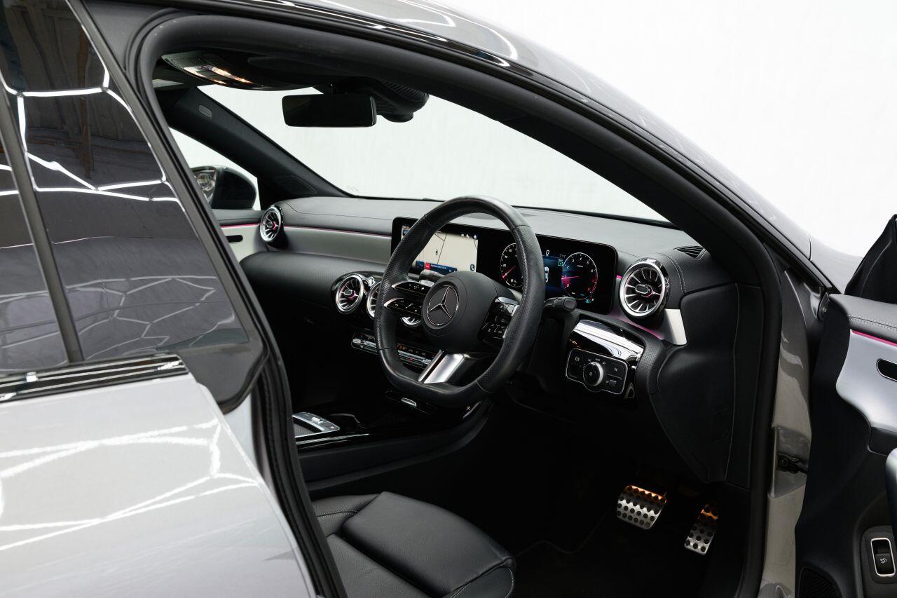 Mercedes-Benz CLA view 13