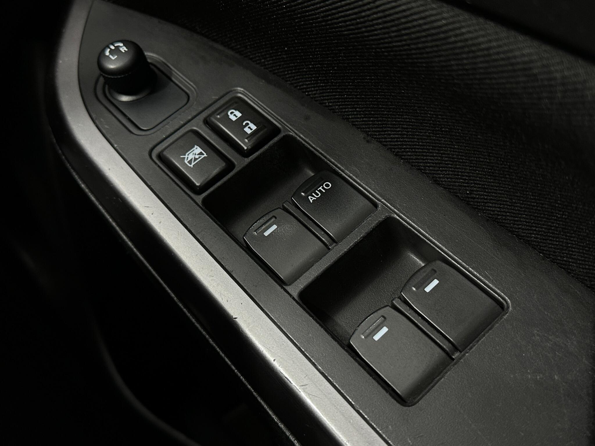 Suzuki Vitara view 18