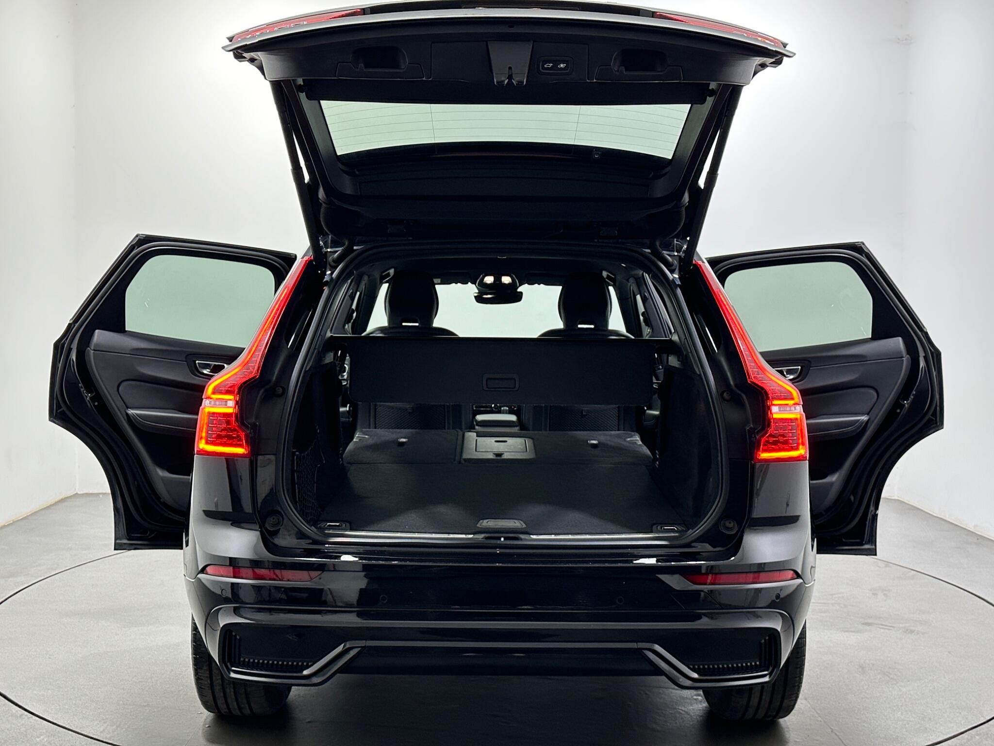 Volvo XC60 view 44