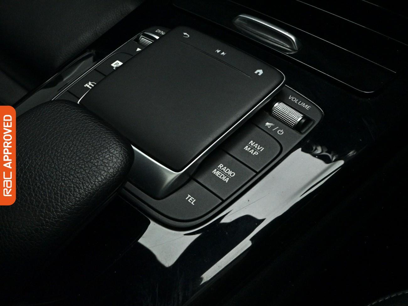 Mercedes-Benz CLA view 22