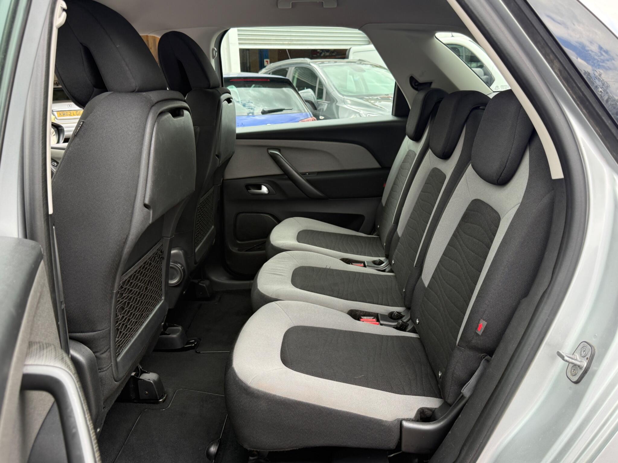 Citroen C4 Picasso - Image 47