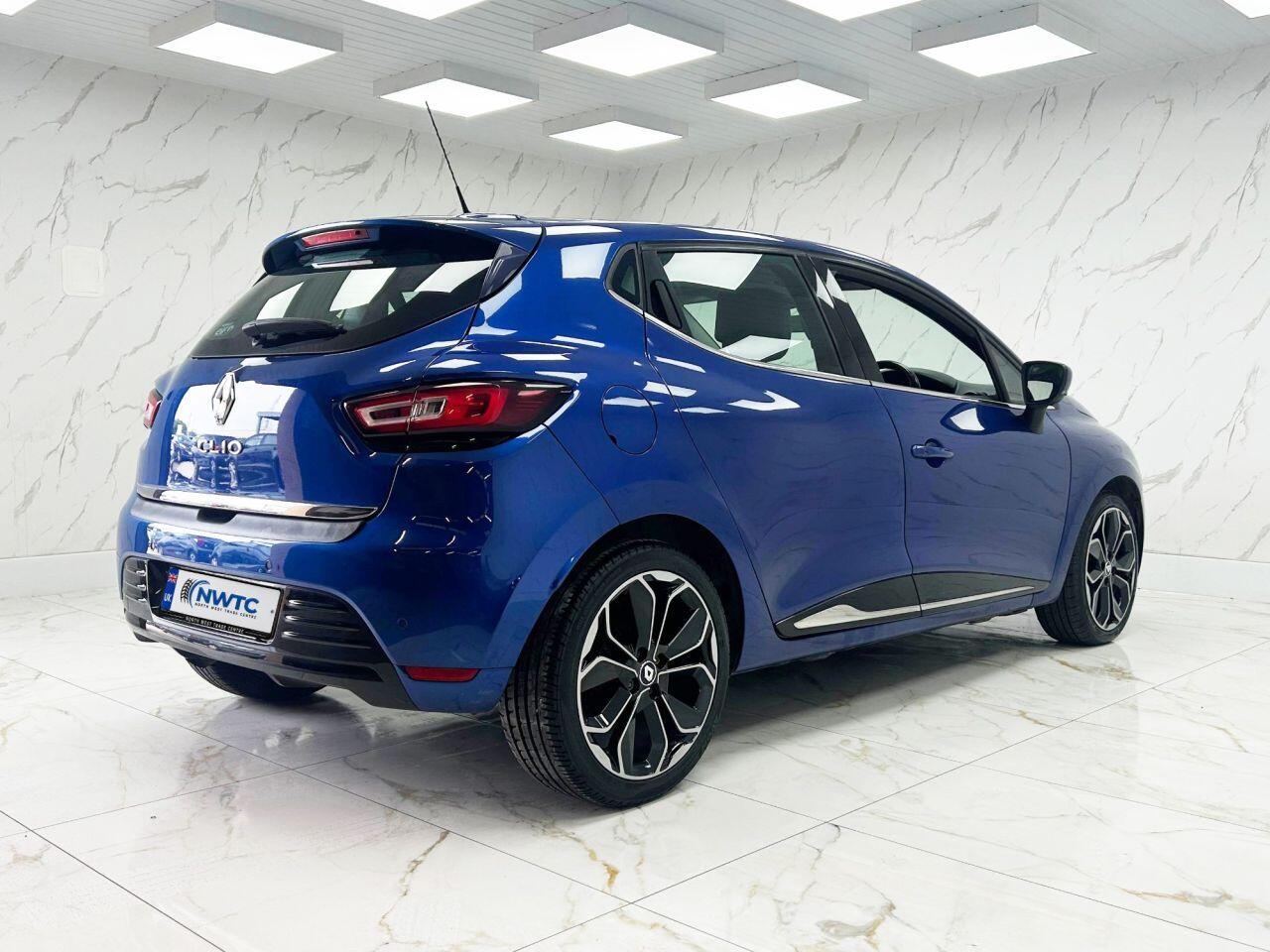 Renault Clio view 12