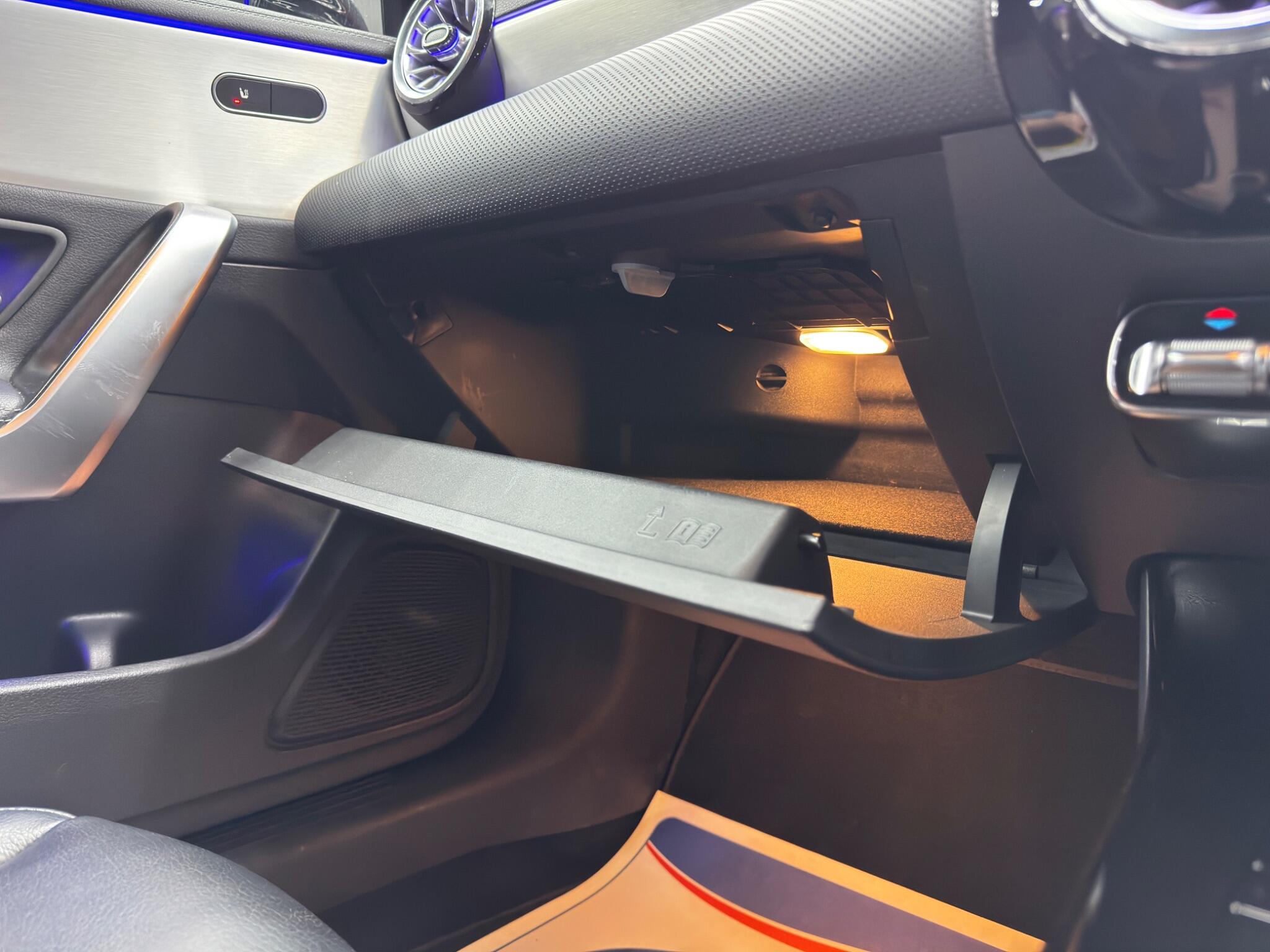 Mercedes-Benz Cla view 41