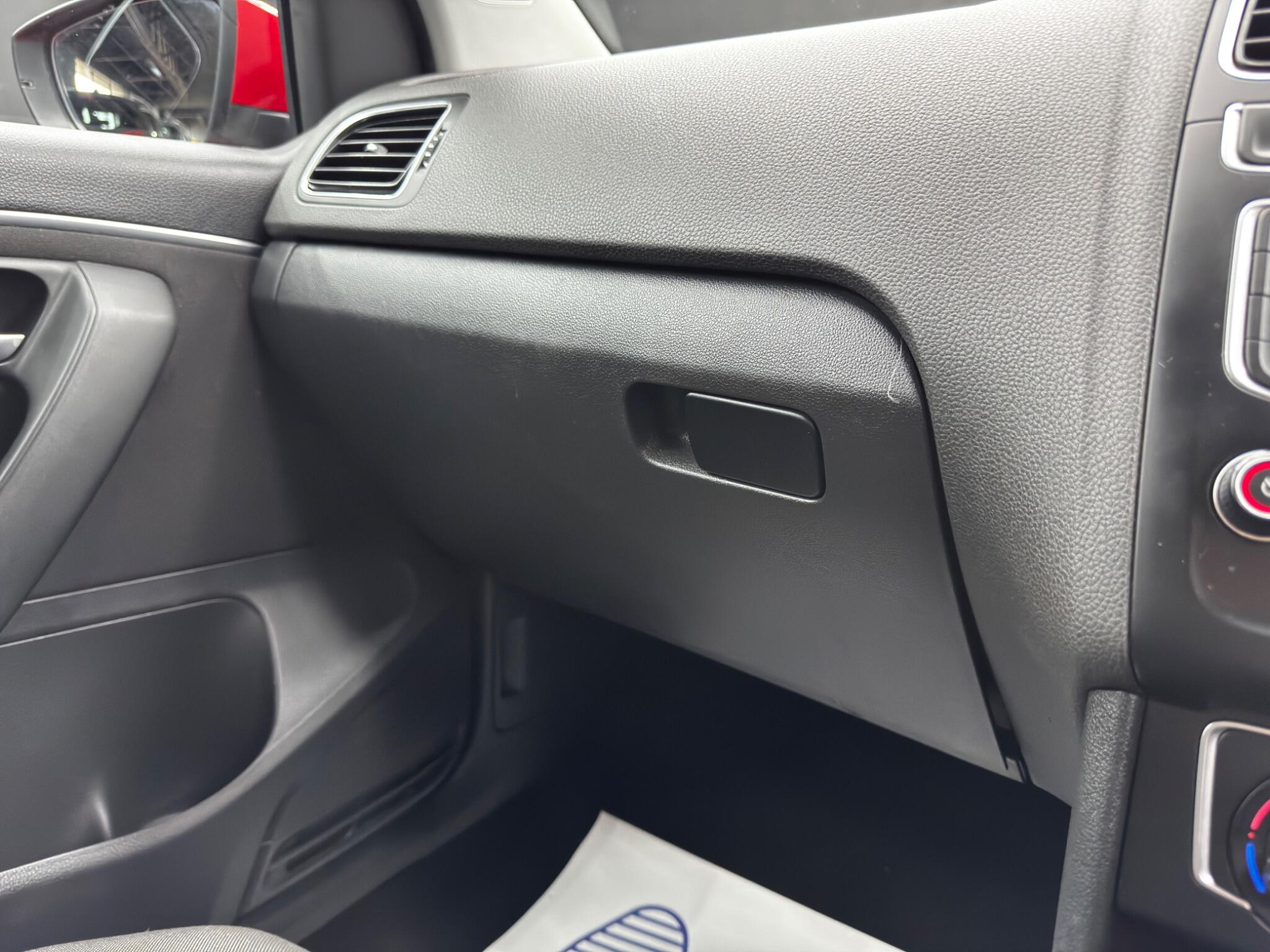 Volkswagen Polo view 34