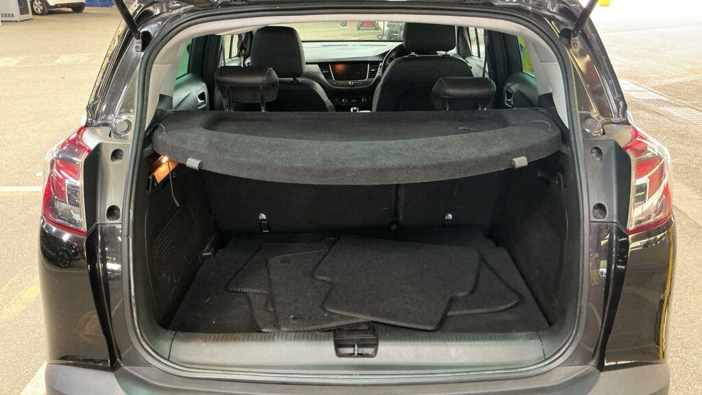 Vauxhall Crossland X view 14