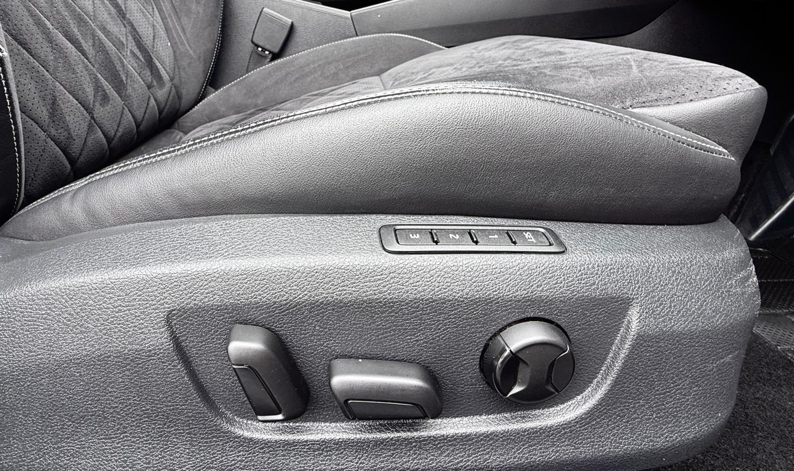 Skoda Superb view 17