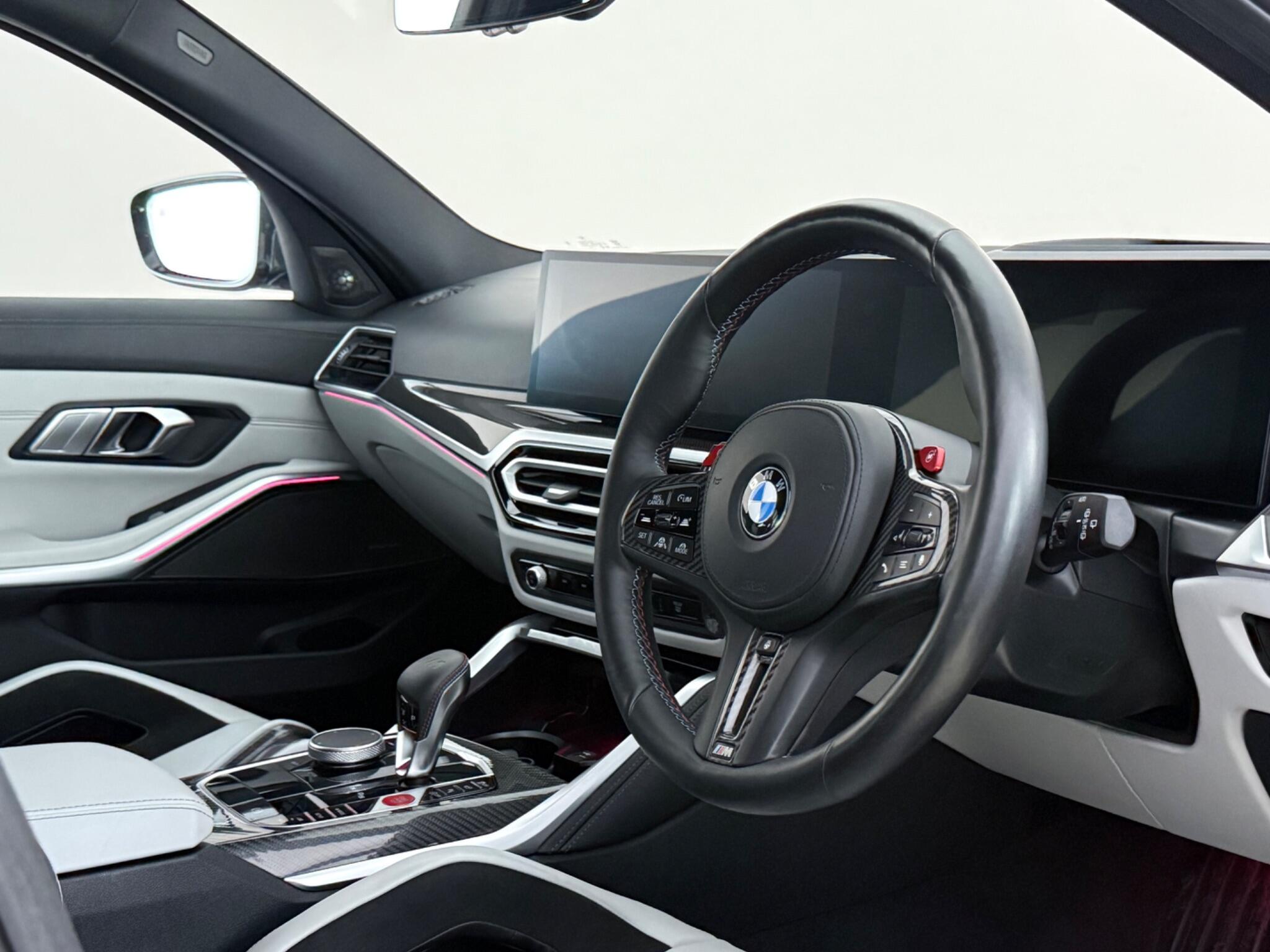 BMW M3 view 3