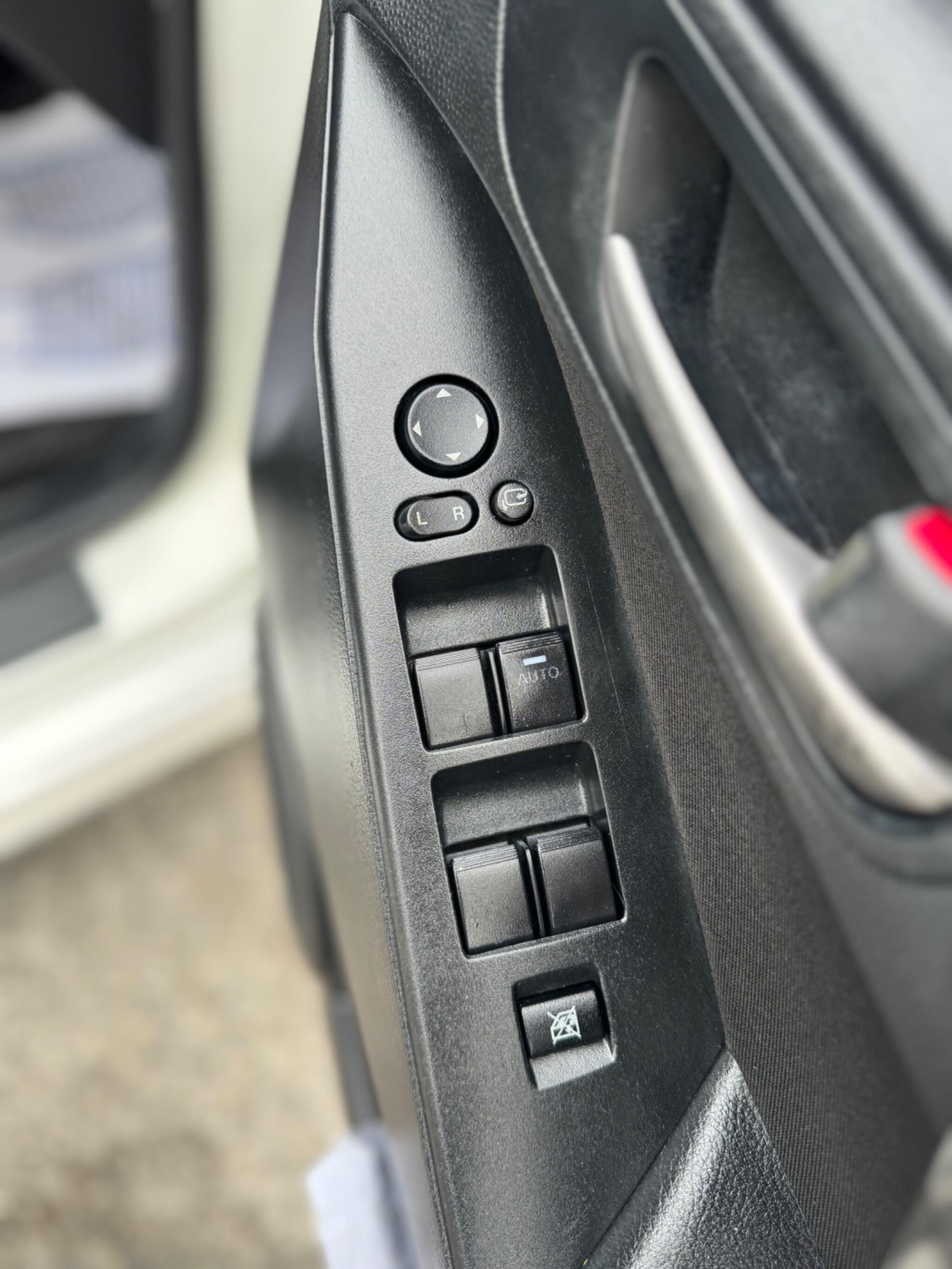 2013 Mazda Mazda3 1.6 Venture Euro 5 5dr image 46