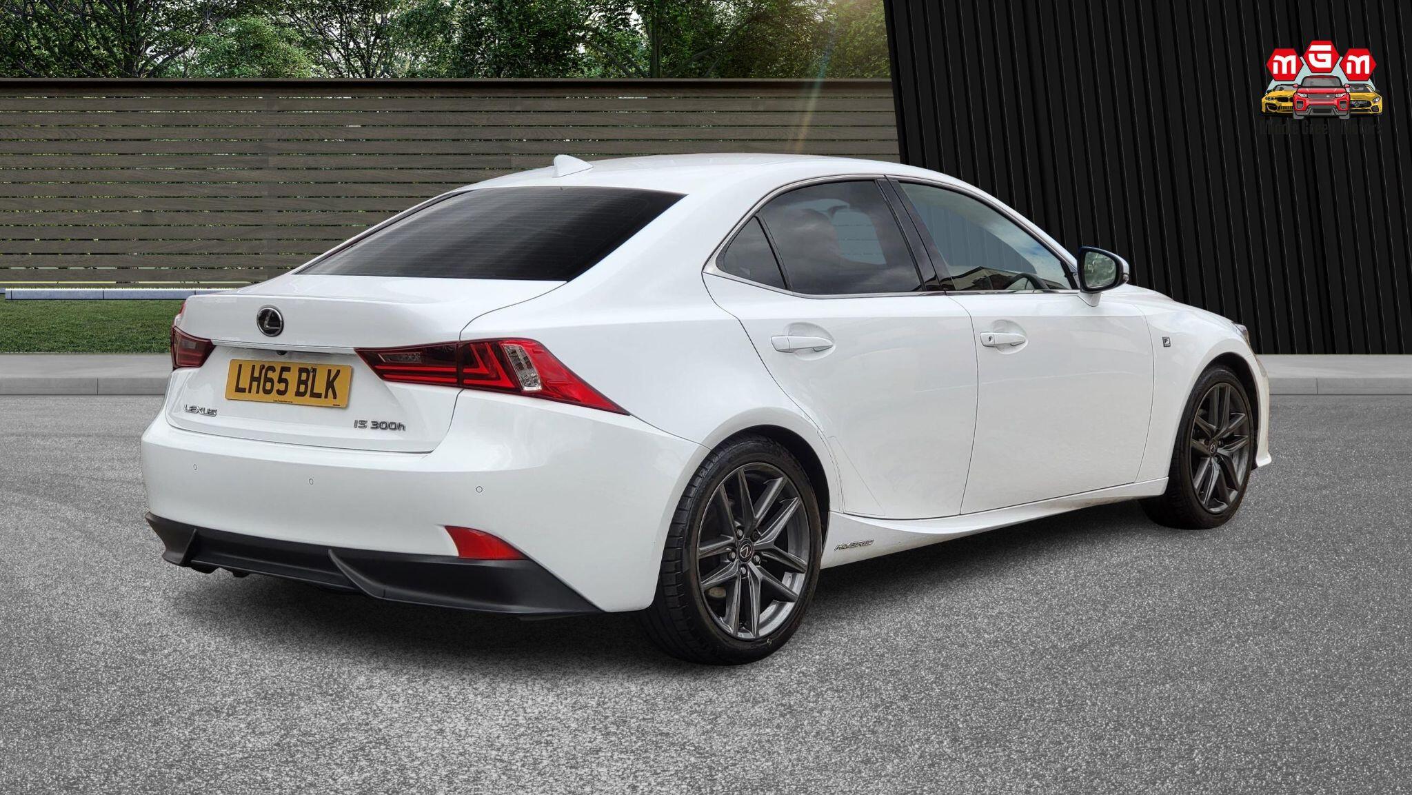 Lexus Is view 9