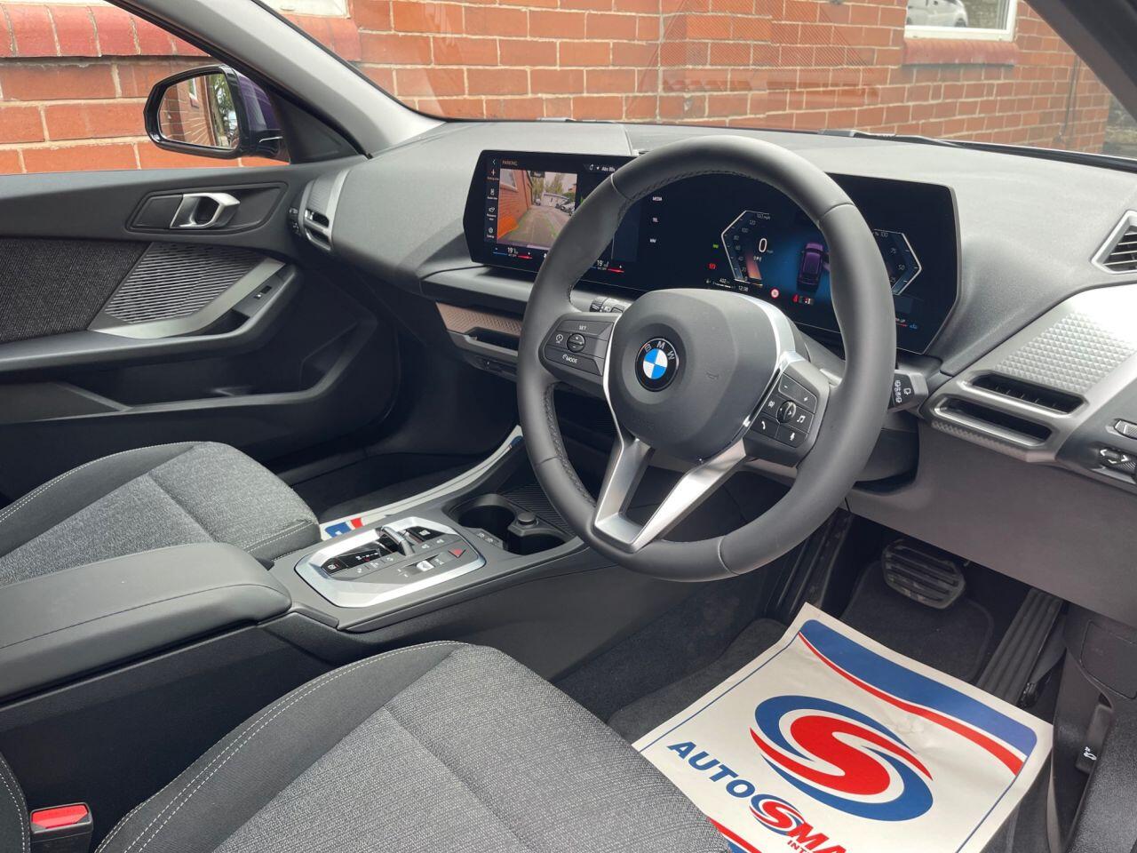 BMW 1 Series view 3