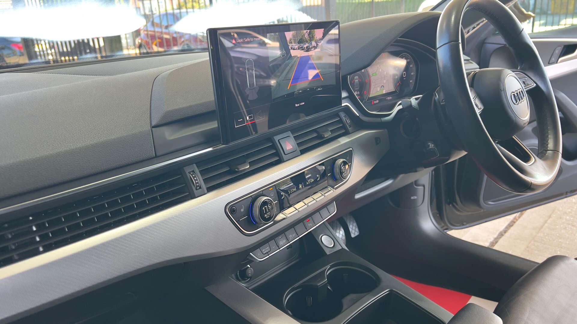 Audi A5 view 26