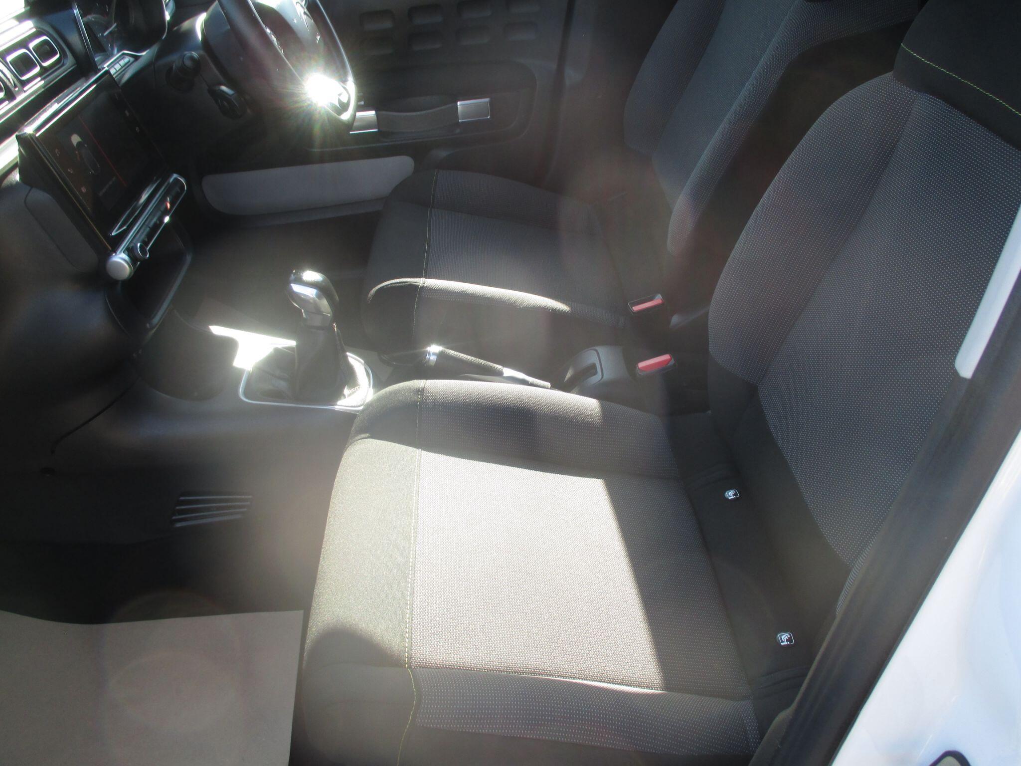 Citroen C3 view 33
