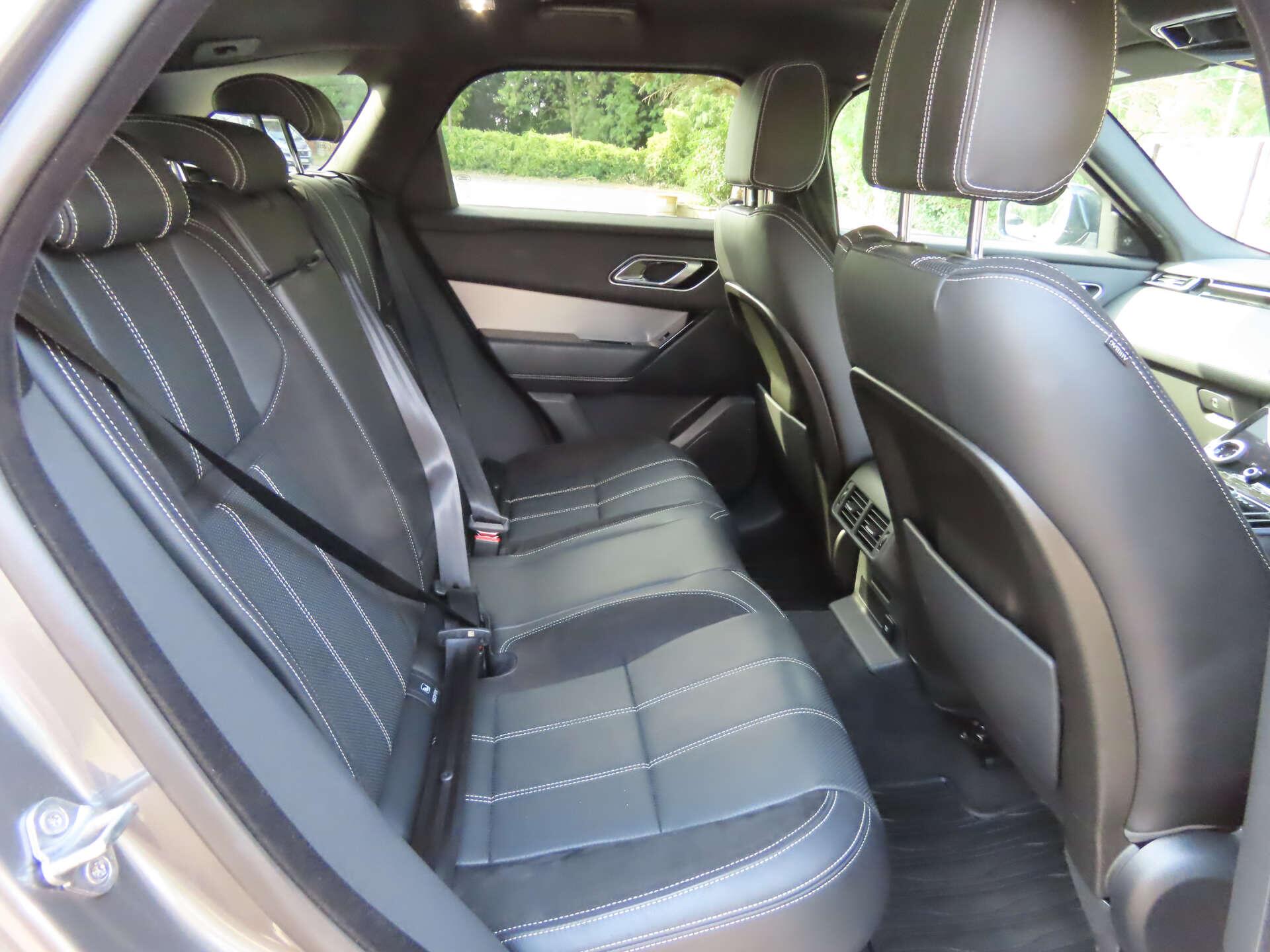 Land Rover Range Rover Velar view 10