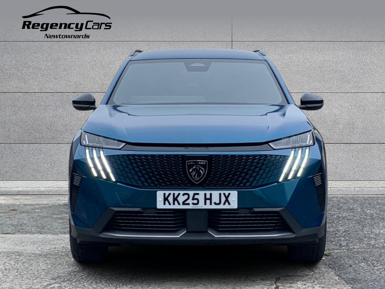 Peugeot 5008 view 2