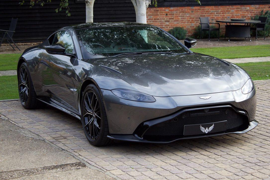 Aston Martin Vantage view 18