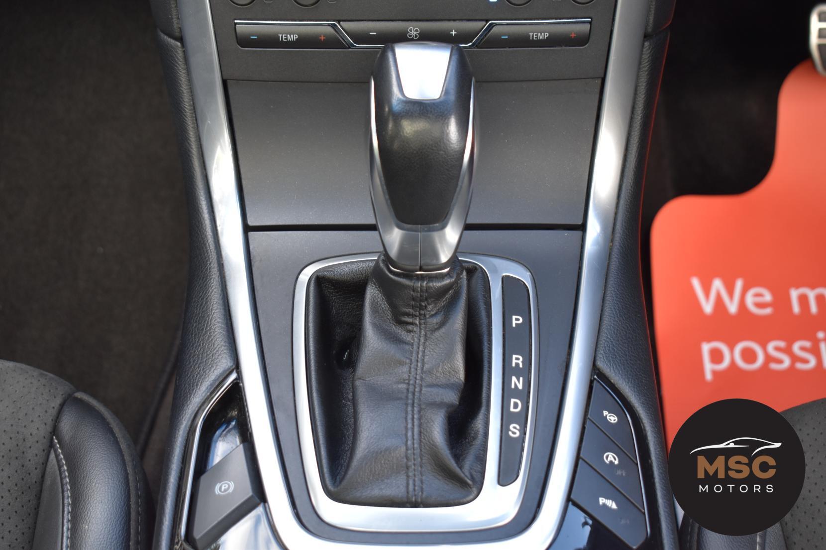 Ford Edge view 47