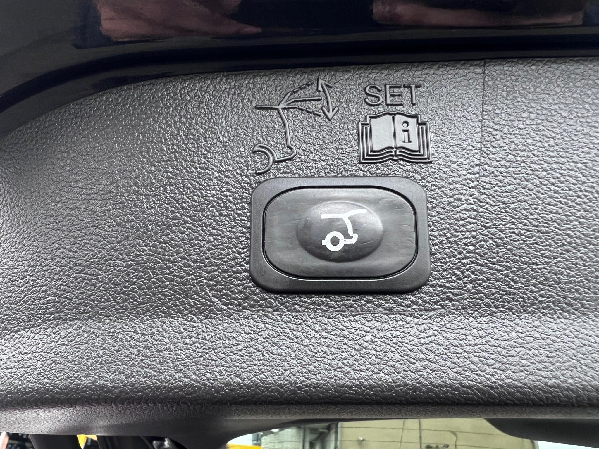 Ford Kuga view 37