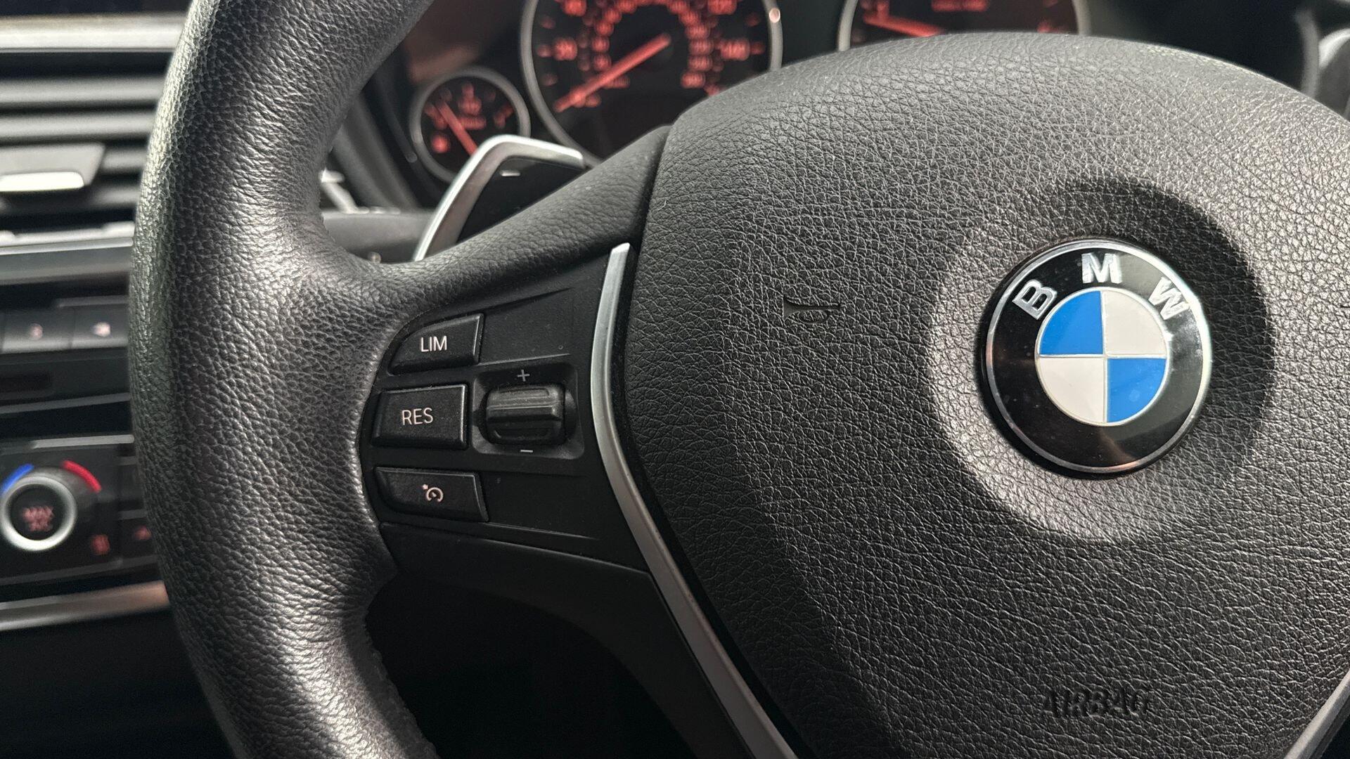 BMW 4 Series view 20