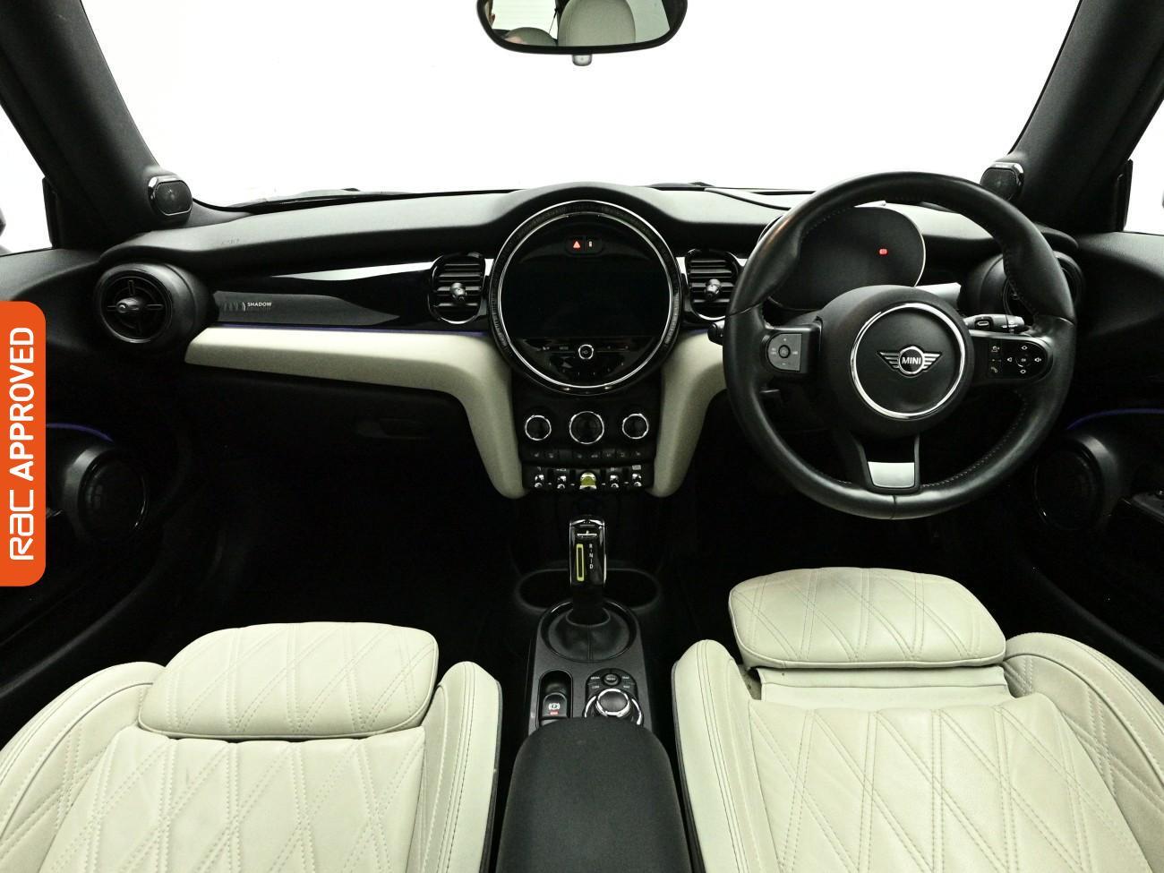 MINI Hatch view 2