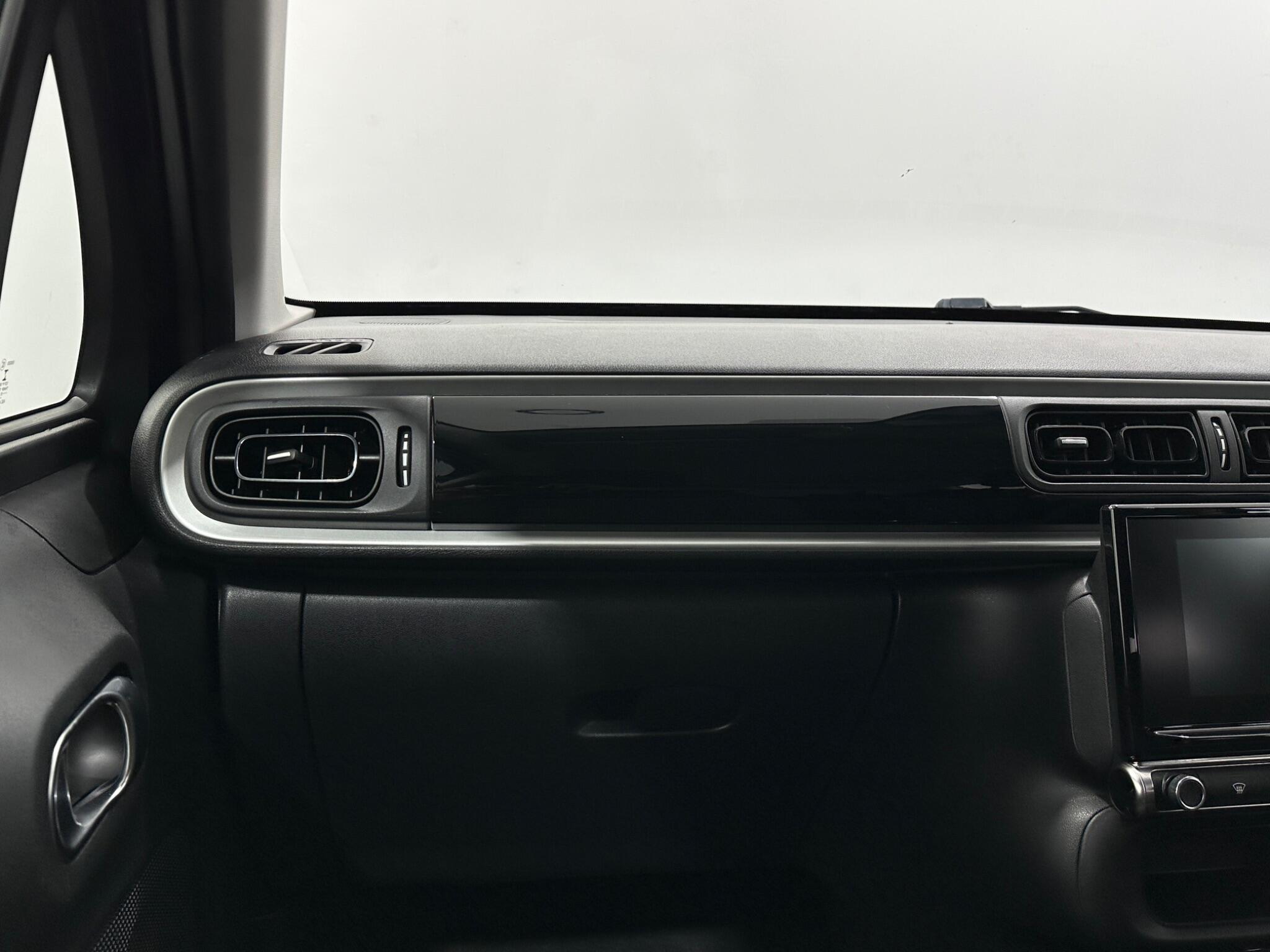 Citroen C3 view 25