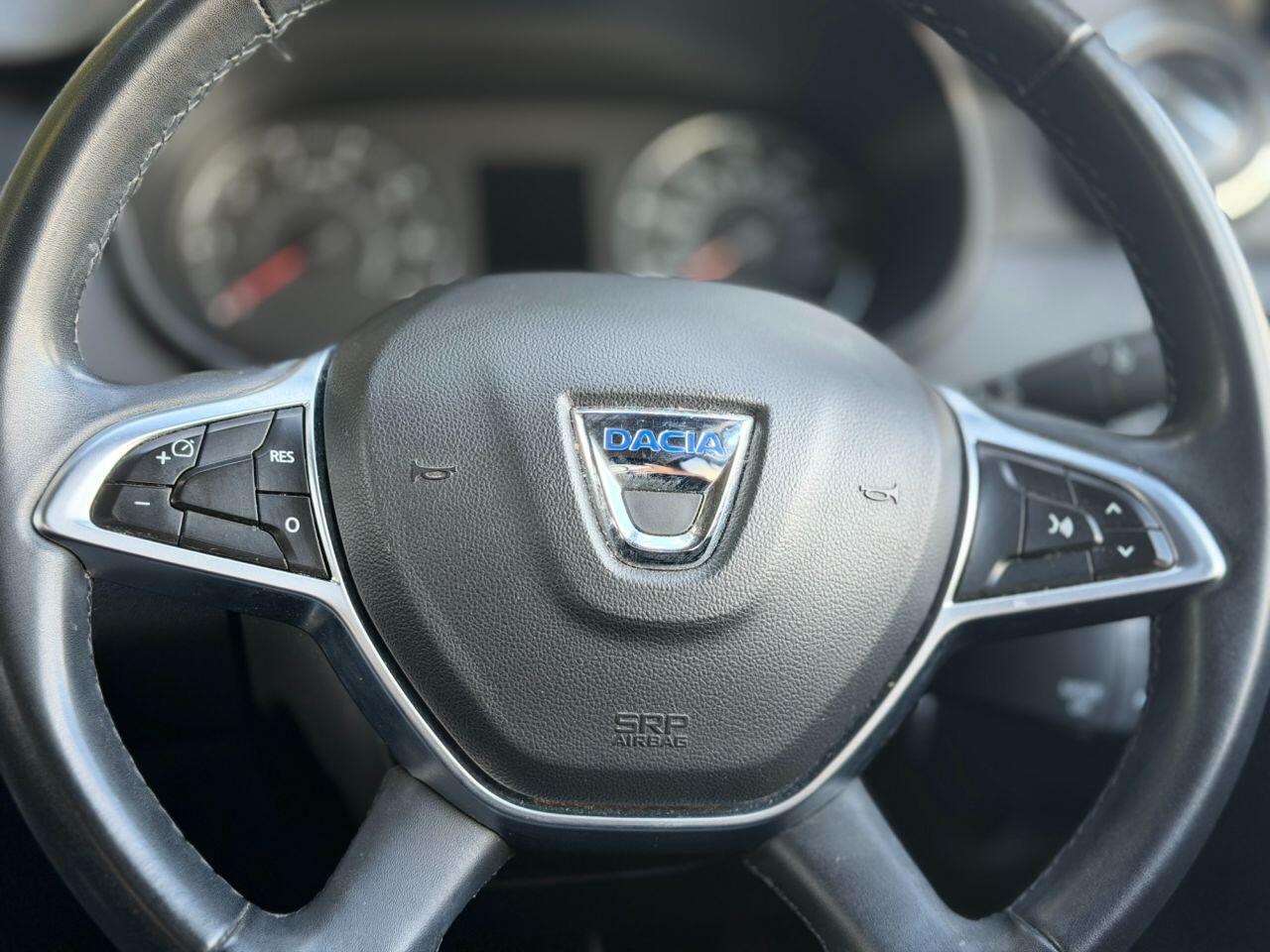 Dacia Duster view 75