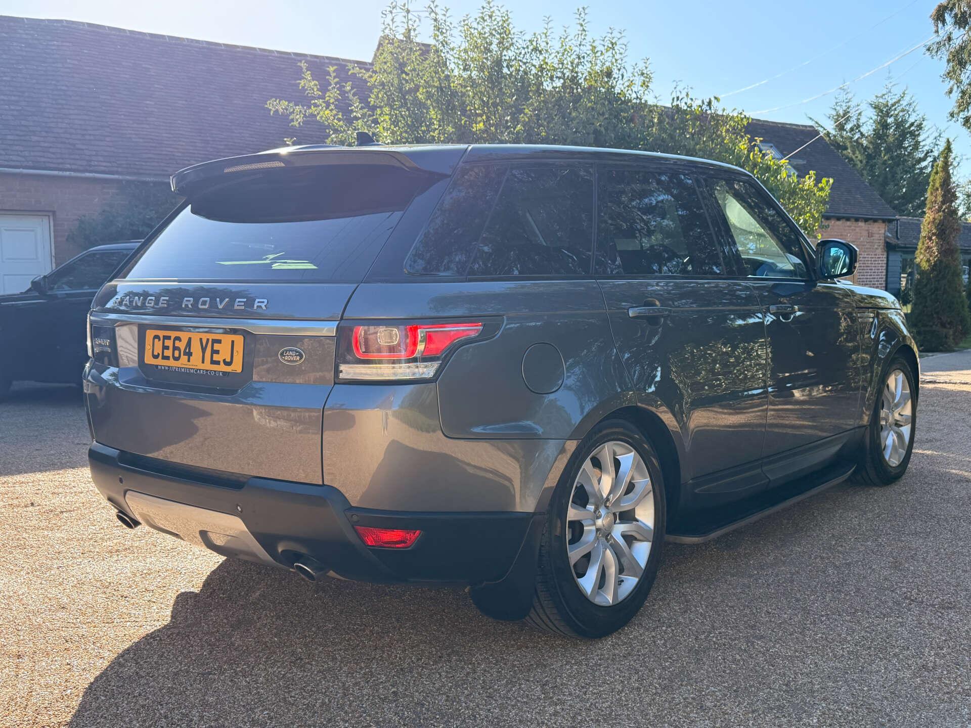 Land Rover Range Rover Sport view 5