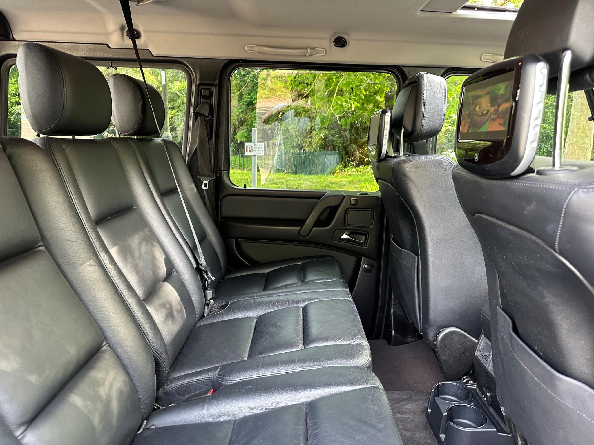 Mercedes-Benz G-Class view 27