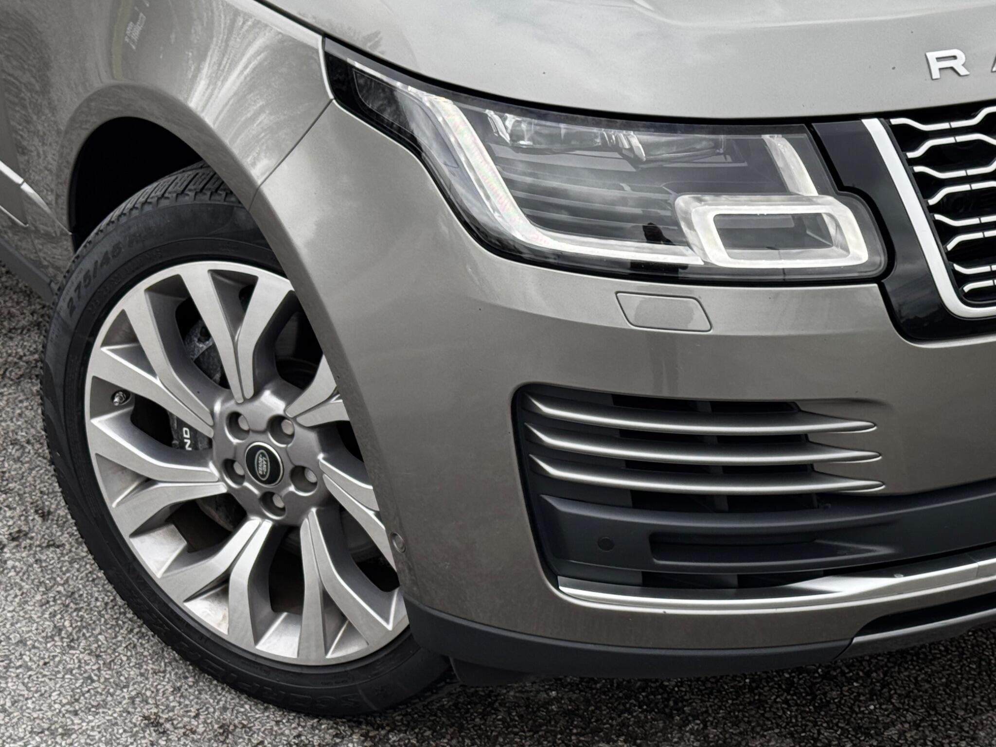 Land Rover Range Rover view 31