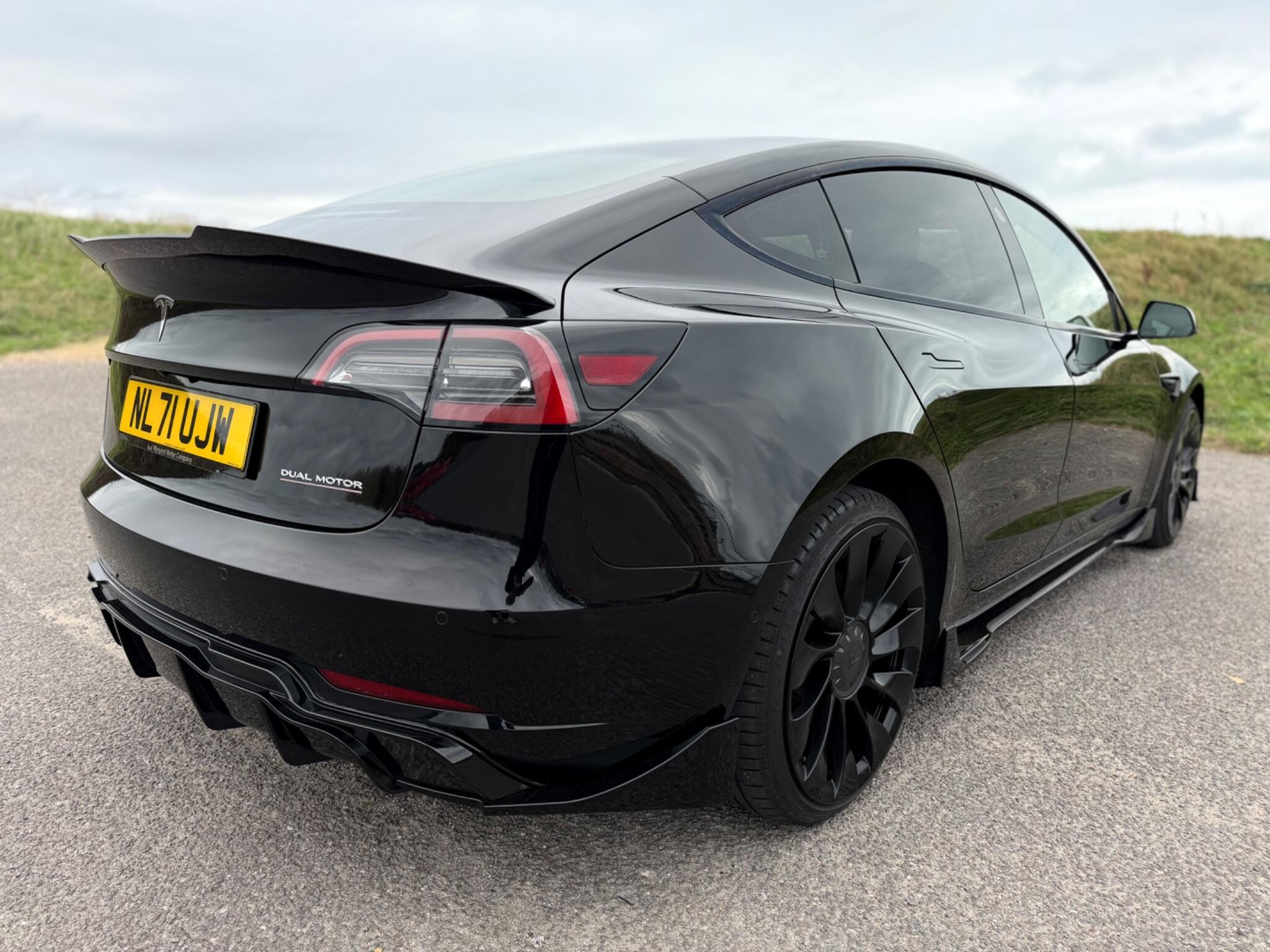 Tesla Model 3 view 52