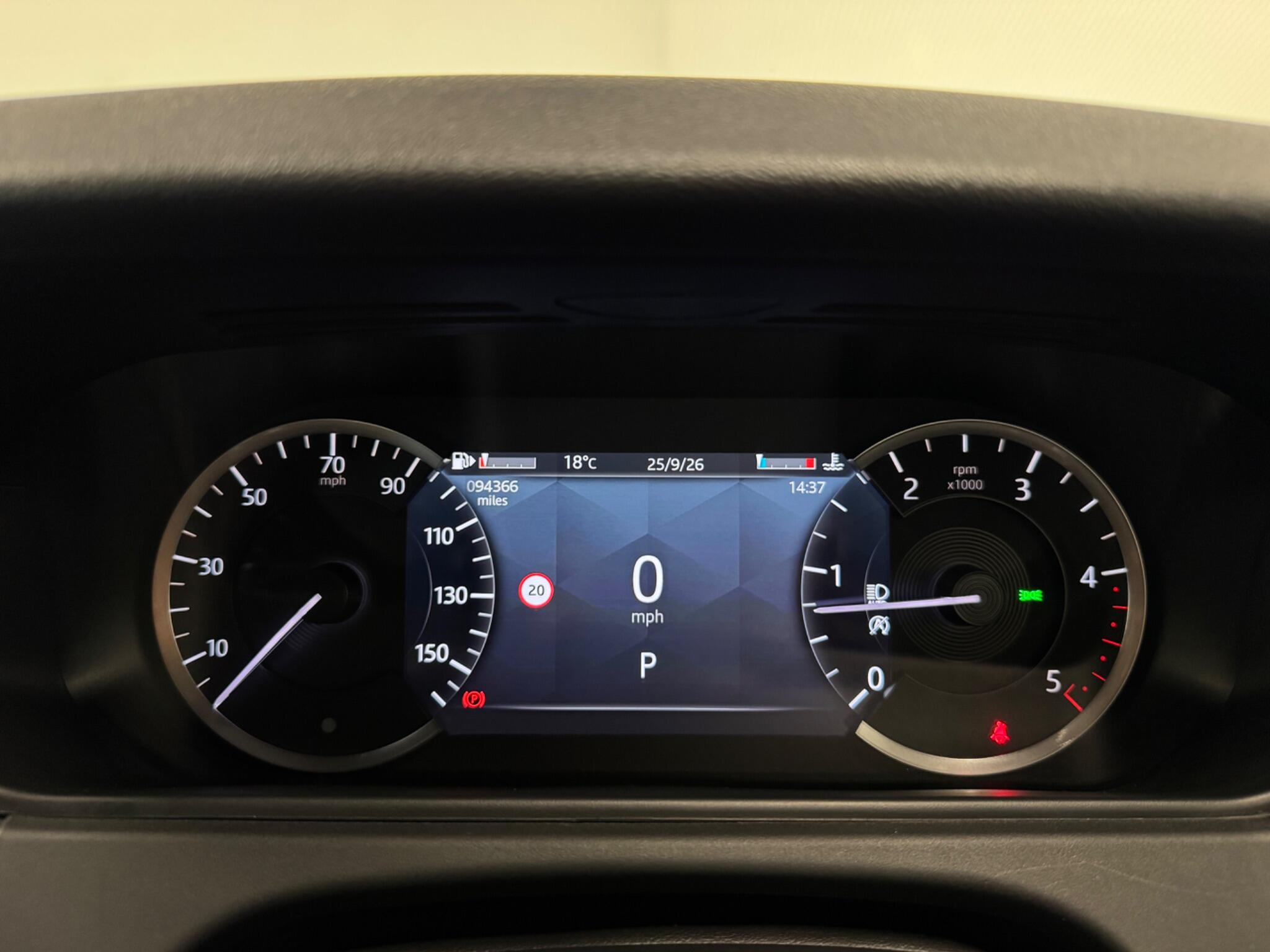 Land Rover Range Rover Velar view 16