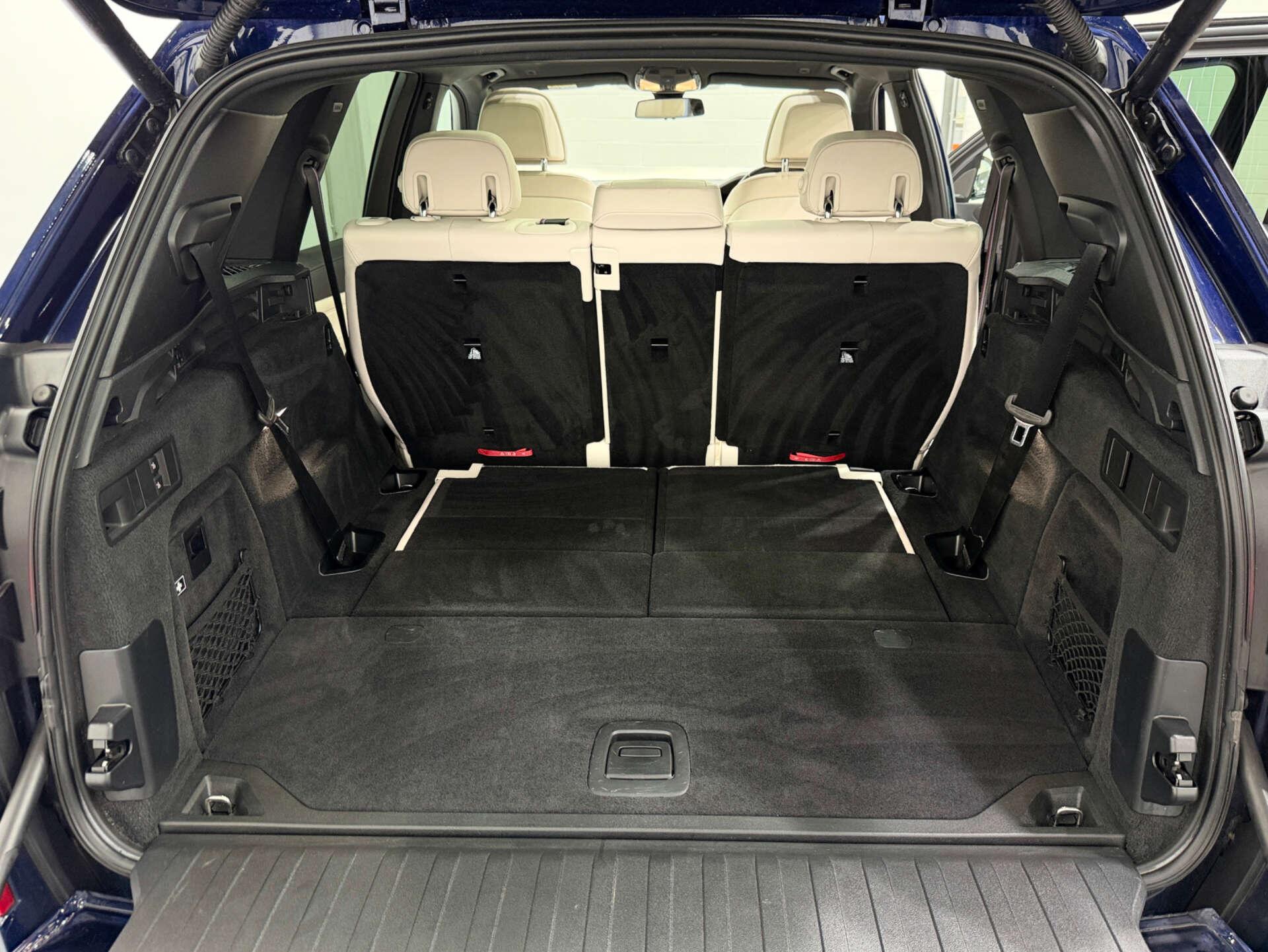 BMW X5 view 30