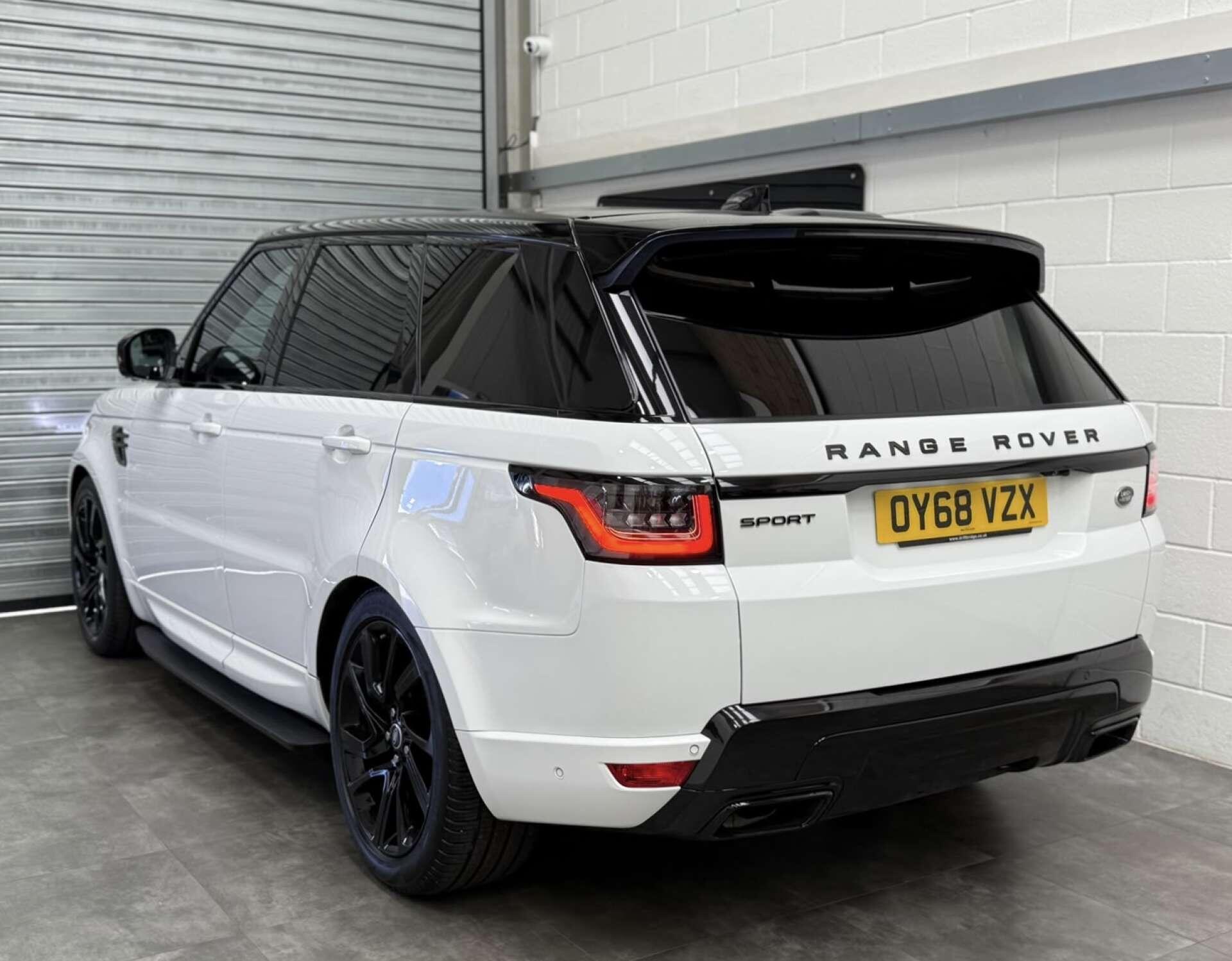 Land Rover Range Rover Sport view 8