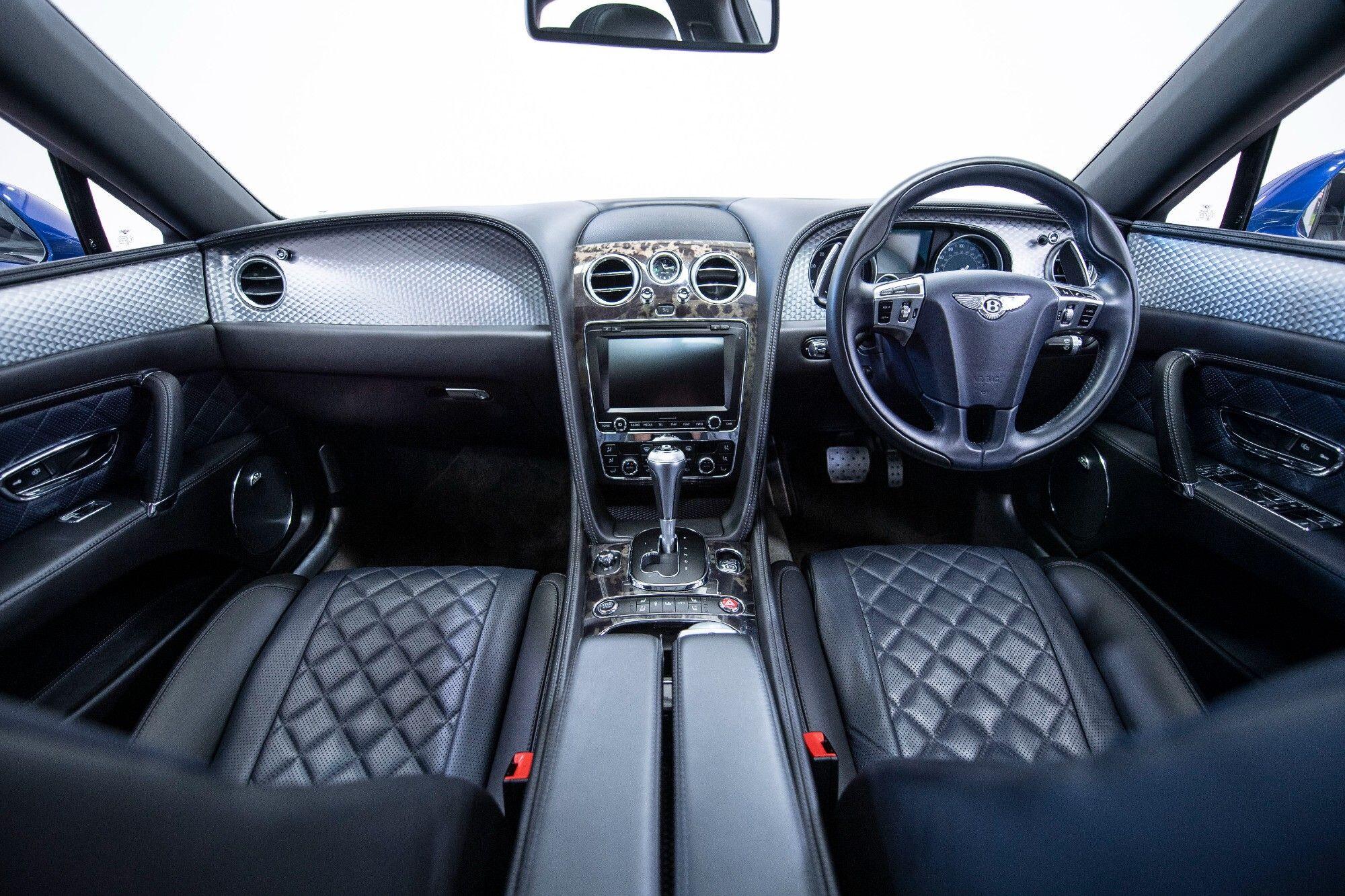 Bentley Flying Spur view 7
