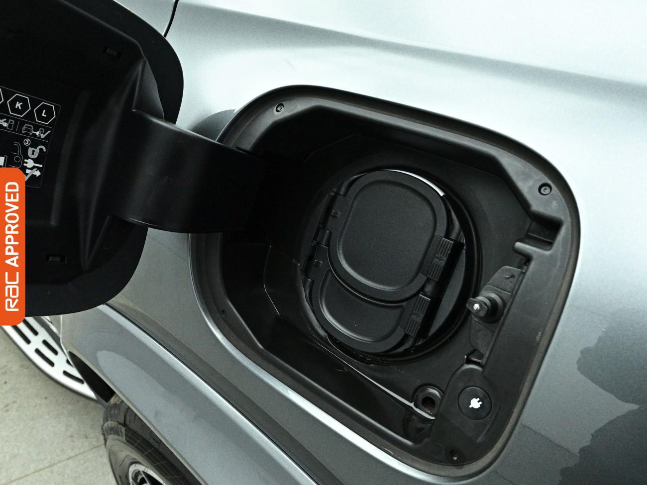 Mercedes-Benz GLE view 30