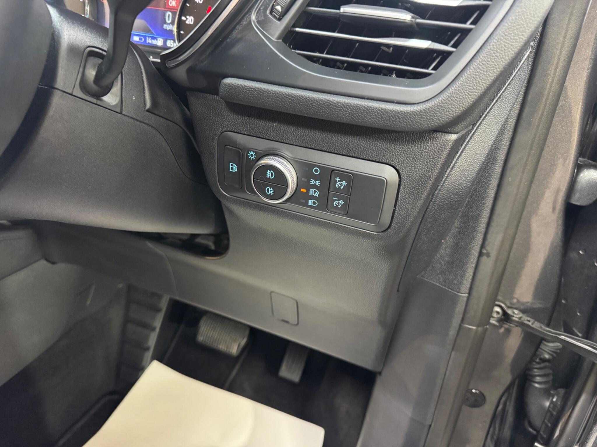 Ford Kuga view 30
