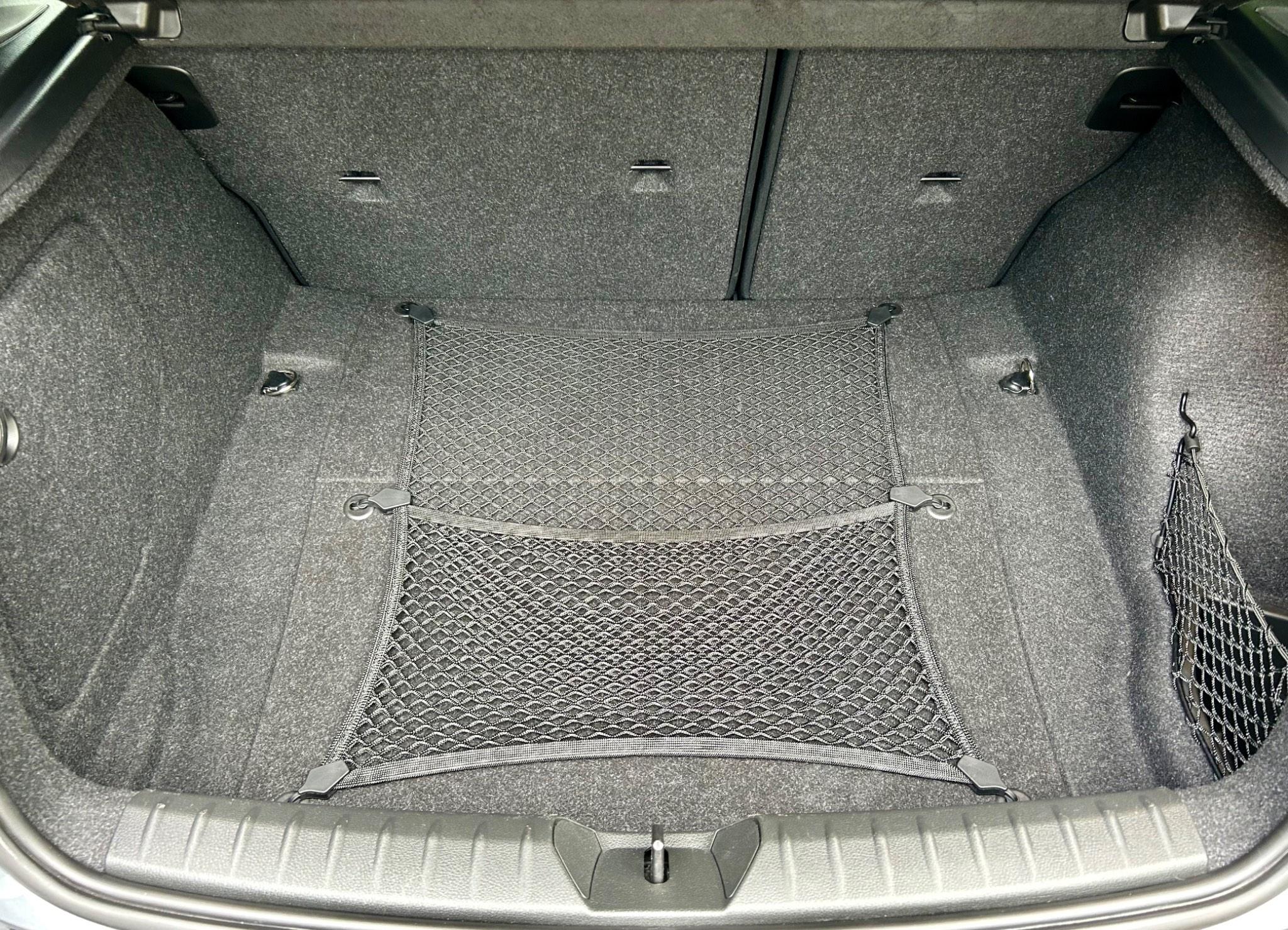 BMW 1 Series view 10