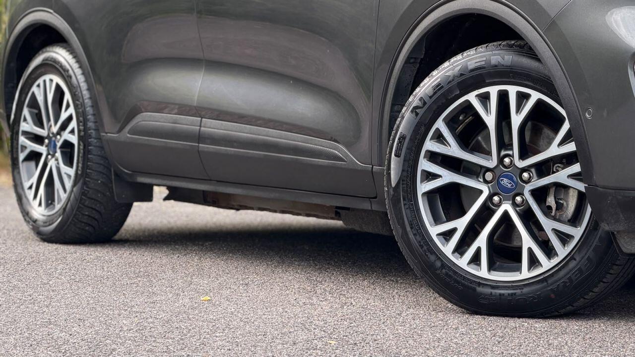 Ford Kuga view 7