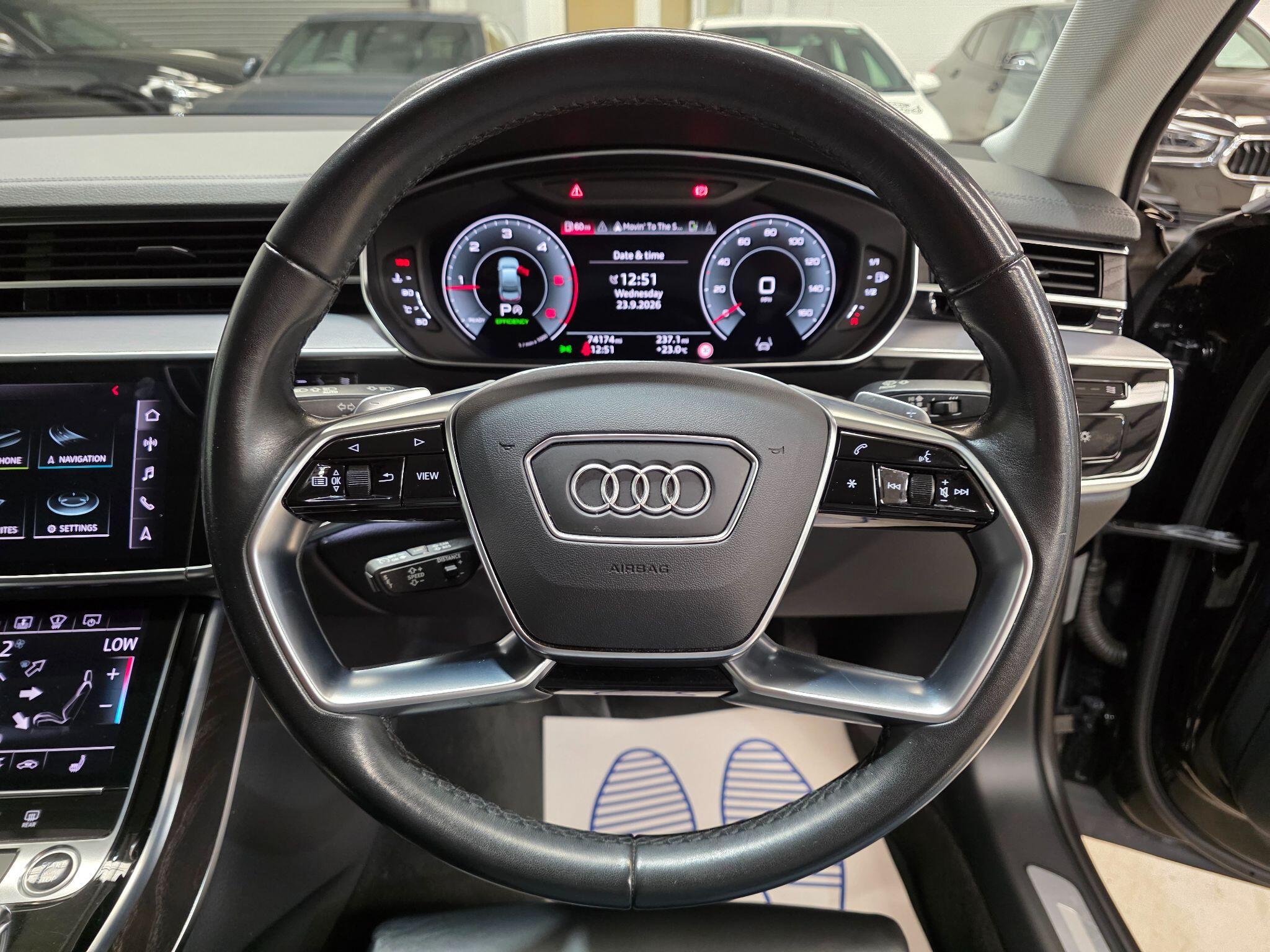 Audi A8 view 23