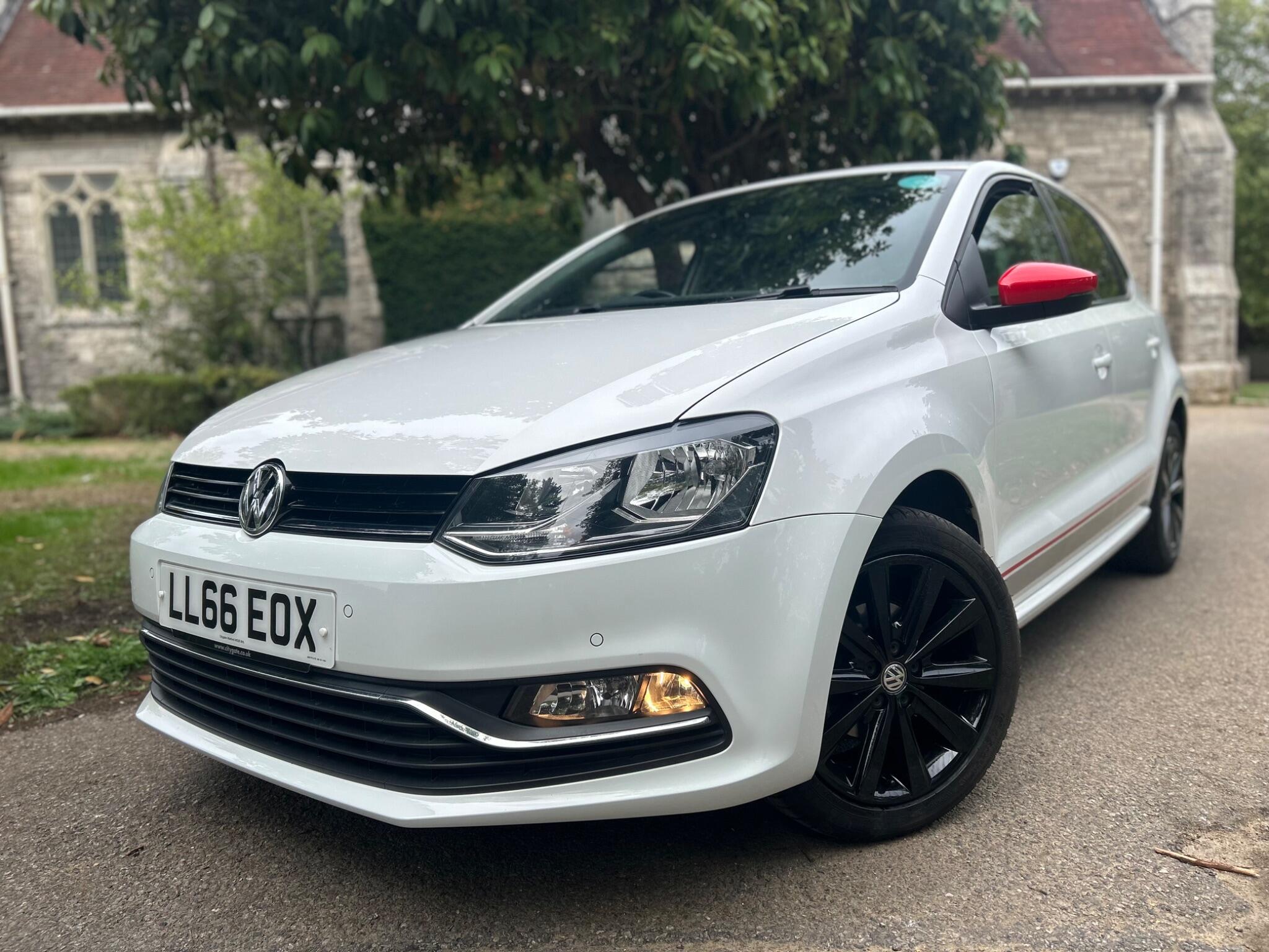 Volkswagen Polo view 13