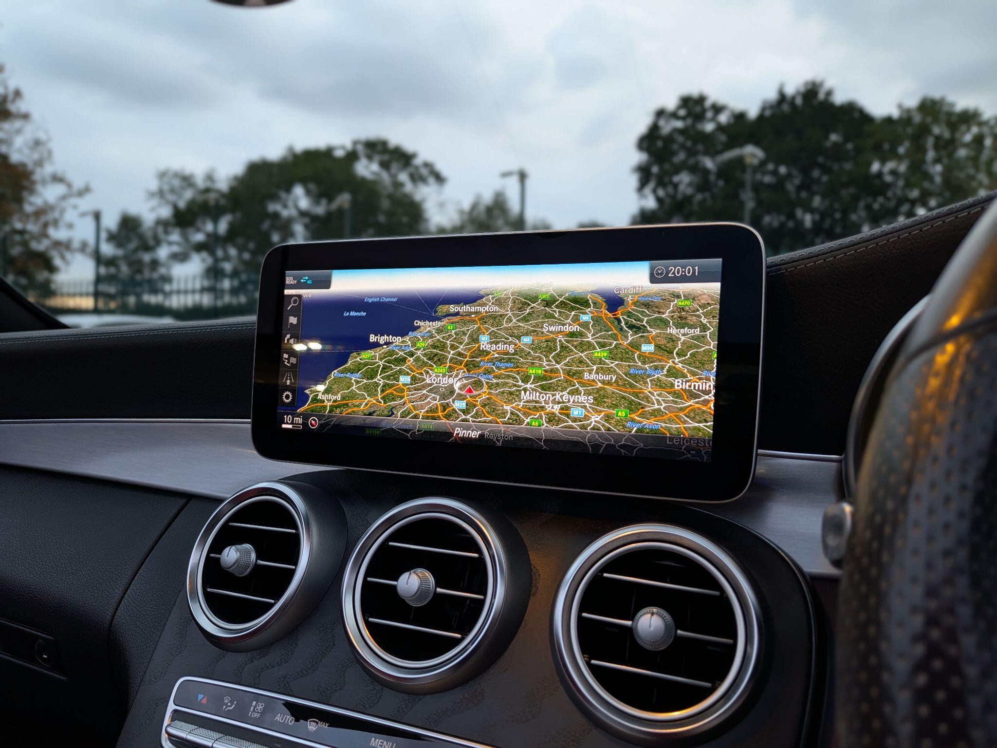 Mercedes-Benz C Class view 54