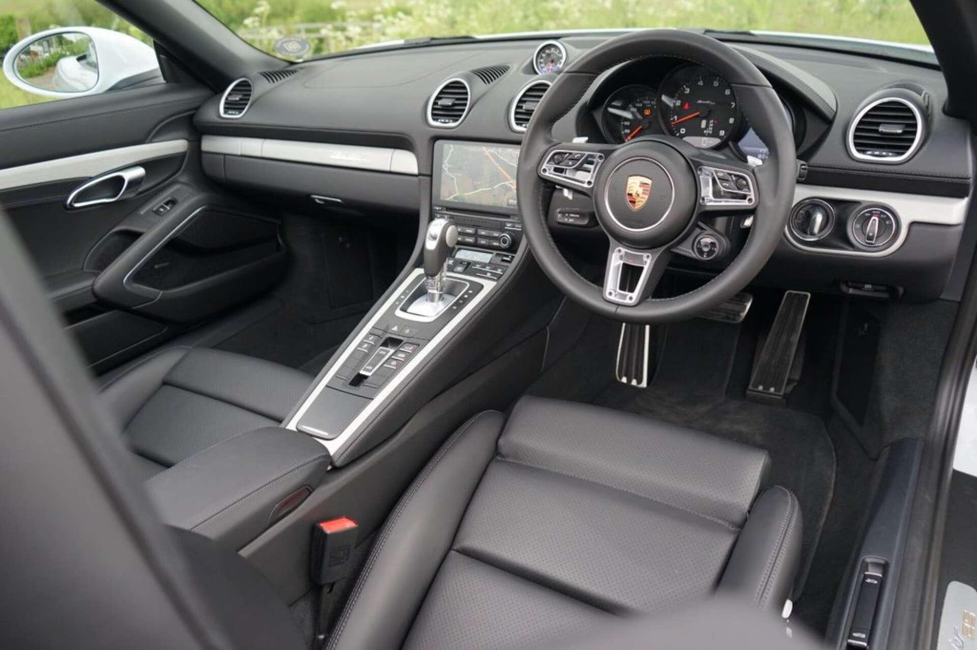 Porsche Boxster view 8