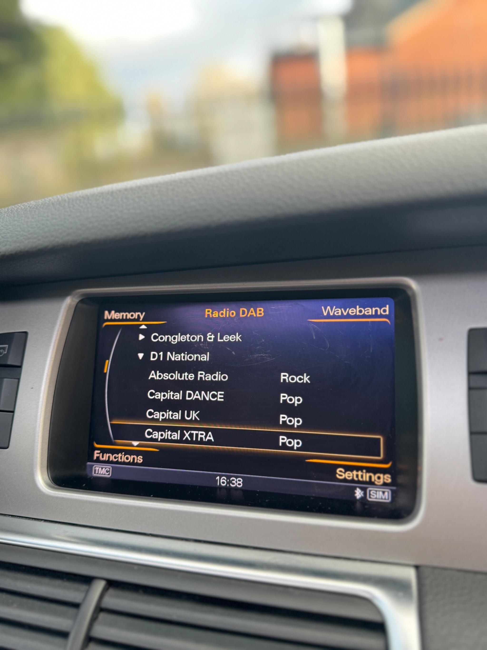 2014 Audi Q7 3.0 TDI V6 S line Sport Edition Tiptronic quattro Euro 5 (s/s) 5dr image 74