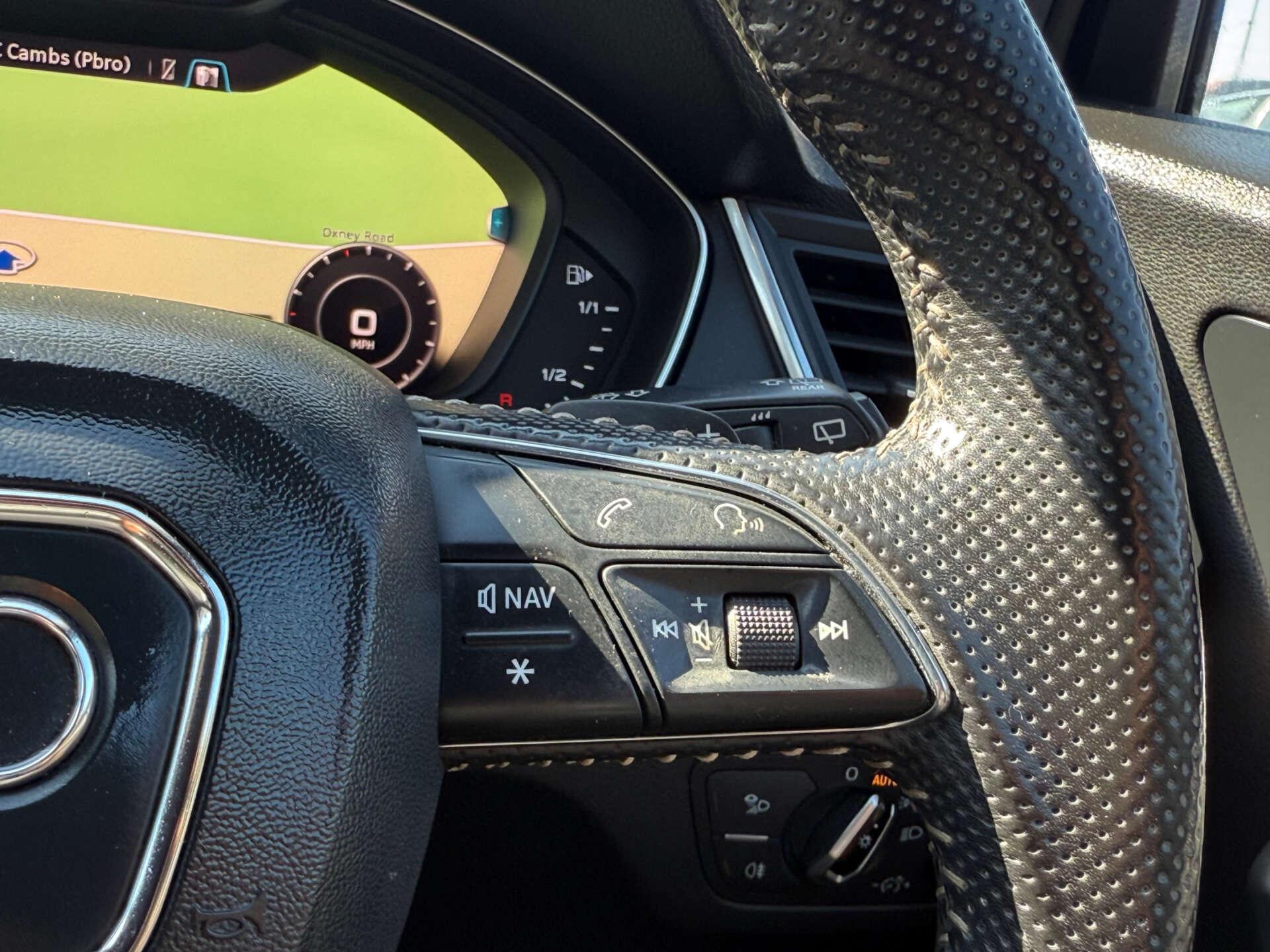 Audi Q5 view 54