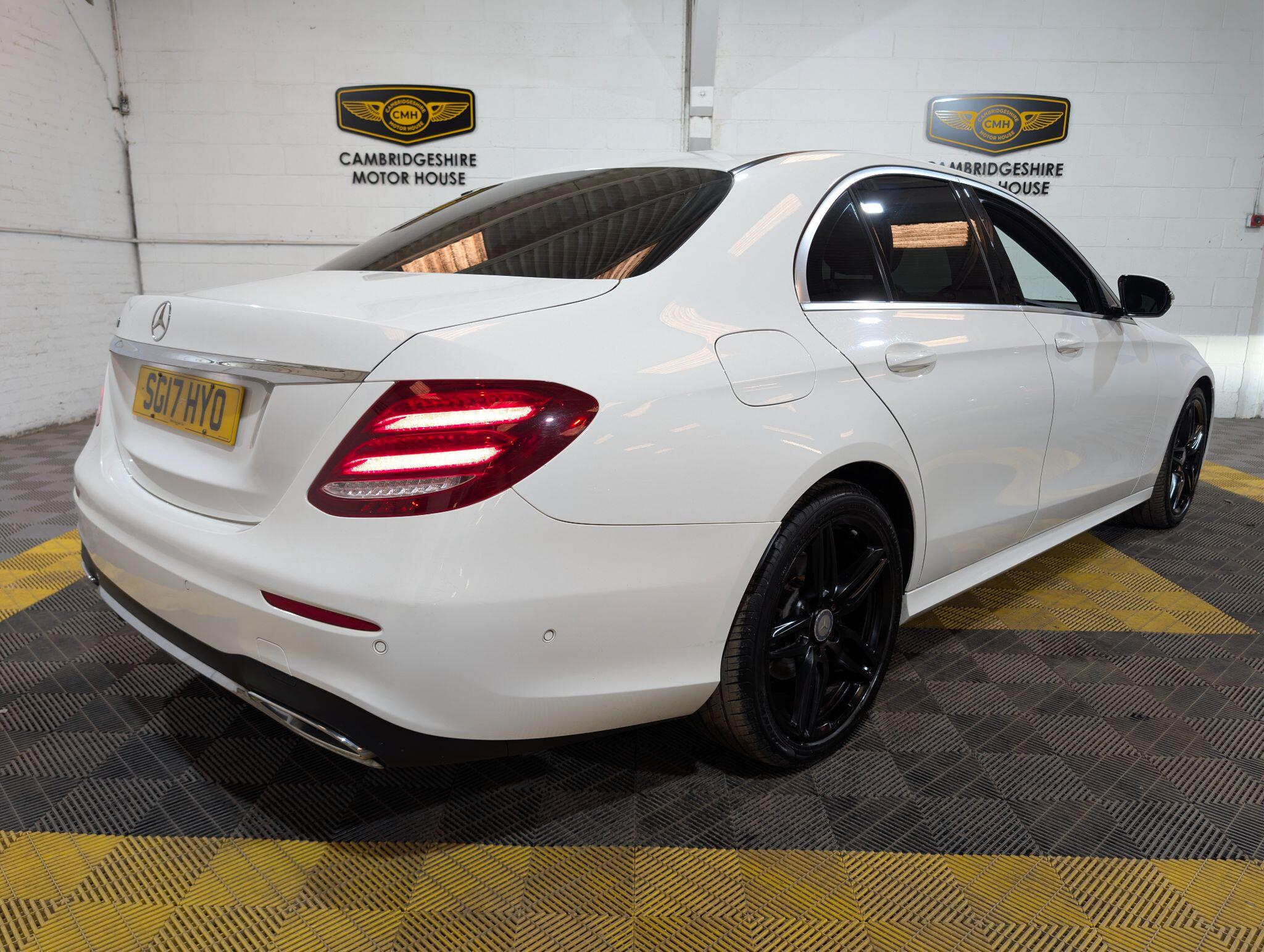 Mercedes-Benz E Class view 4
