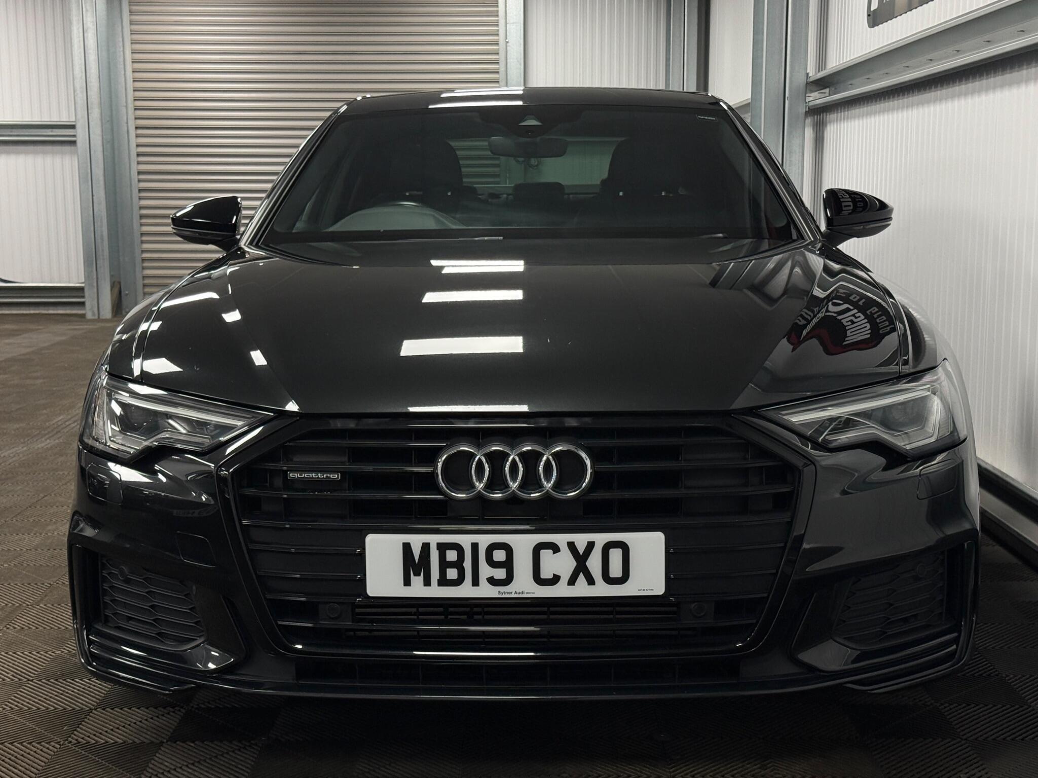 Audi A6 view 3