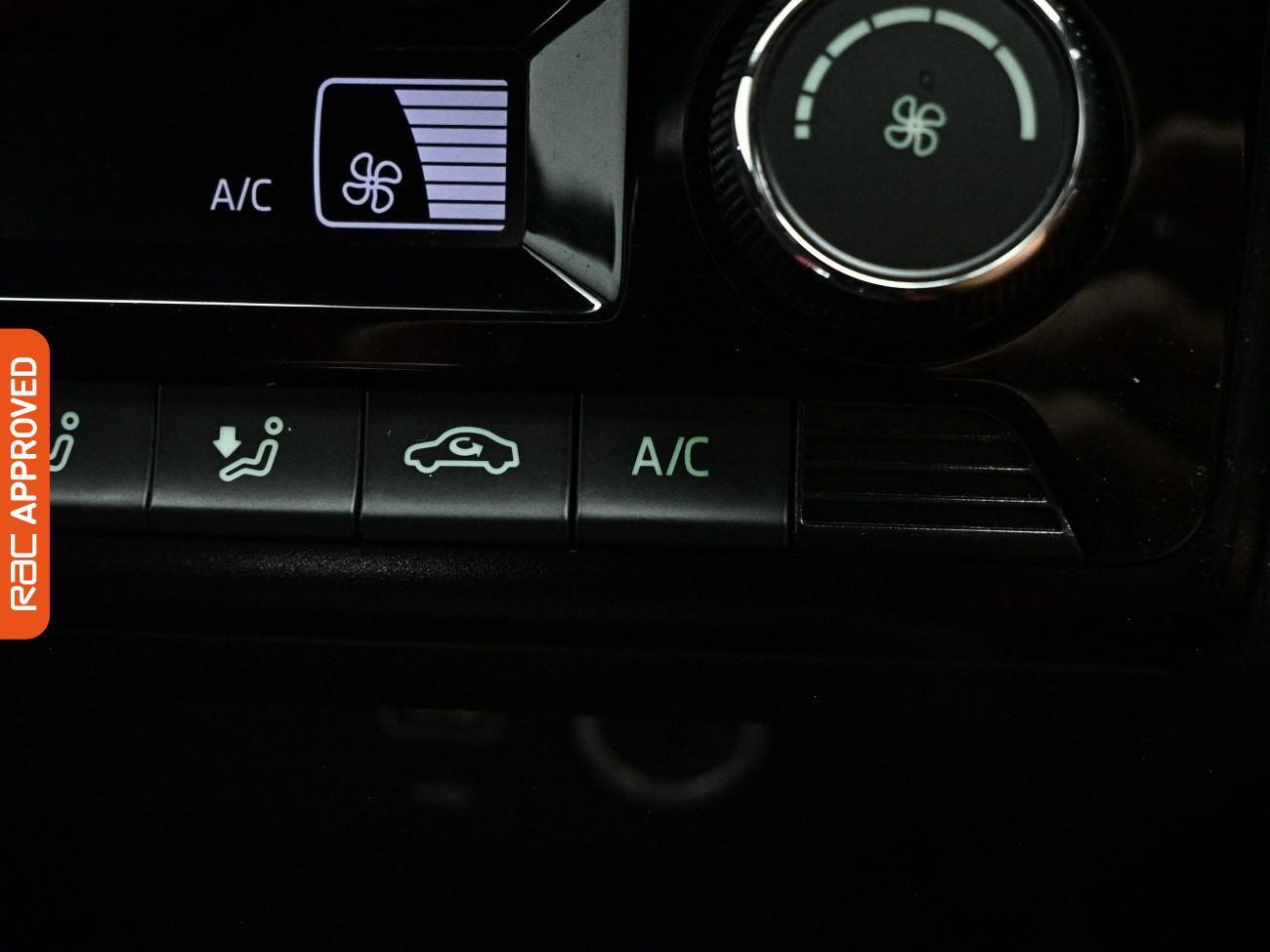 Skoda Fabia view 19