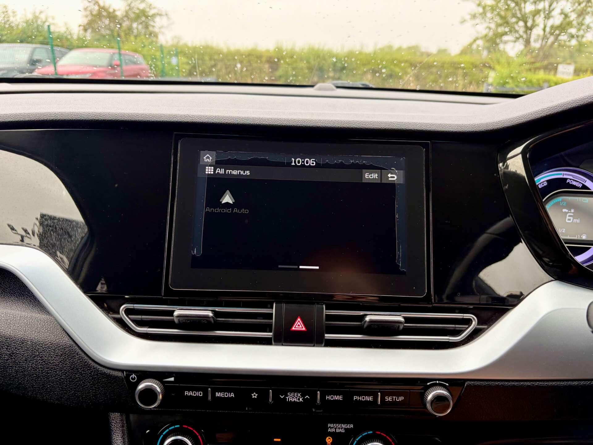 Kia Niro view 43