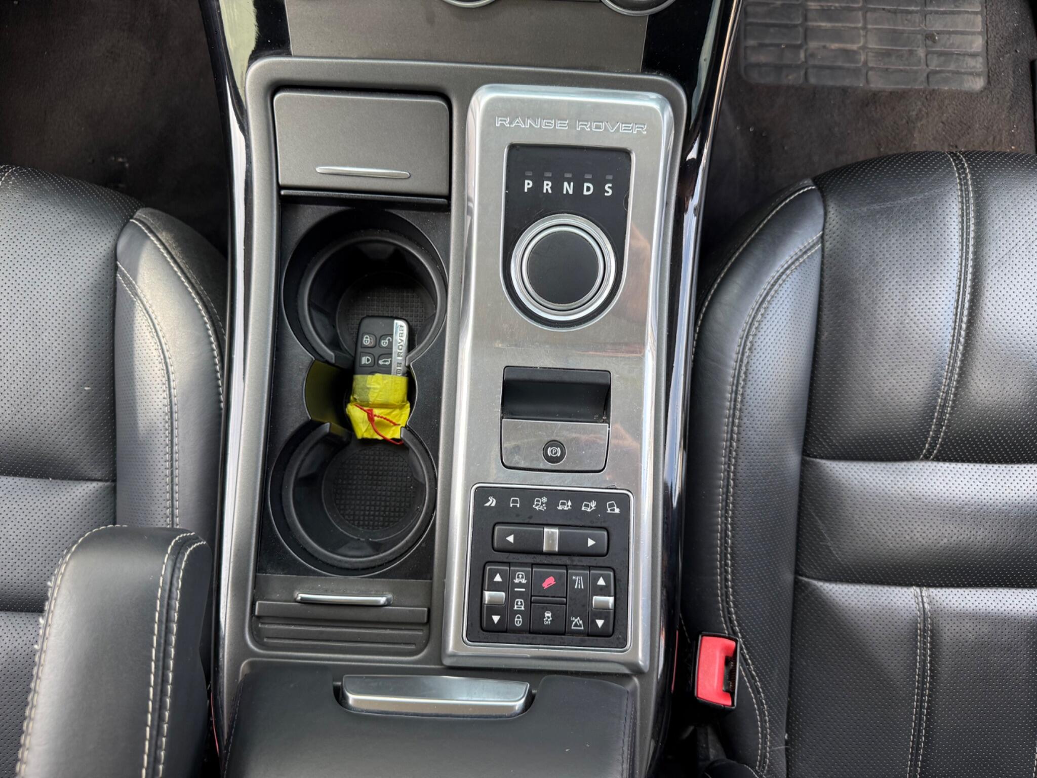Land Rover Range Rover Sport view 8